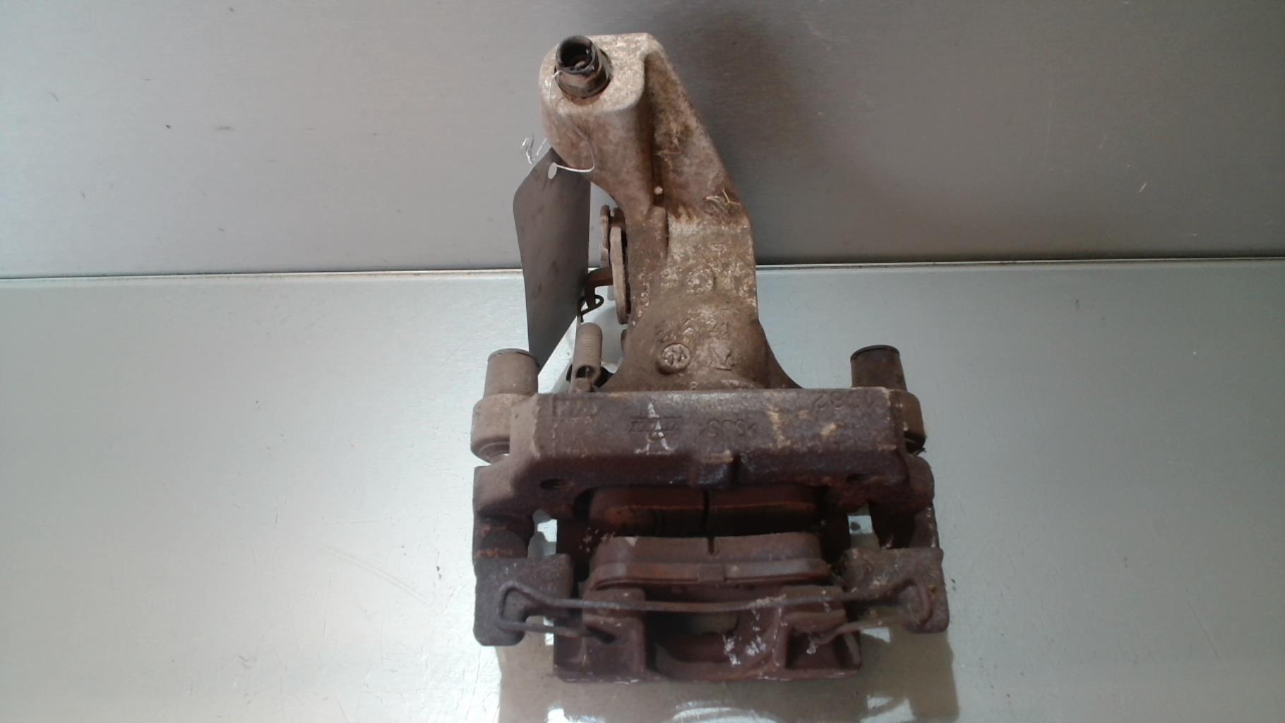 Pinza freni posteriore destra PEUGEOT 308 2 SW PHASE 1 BREAK Diésel - 1