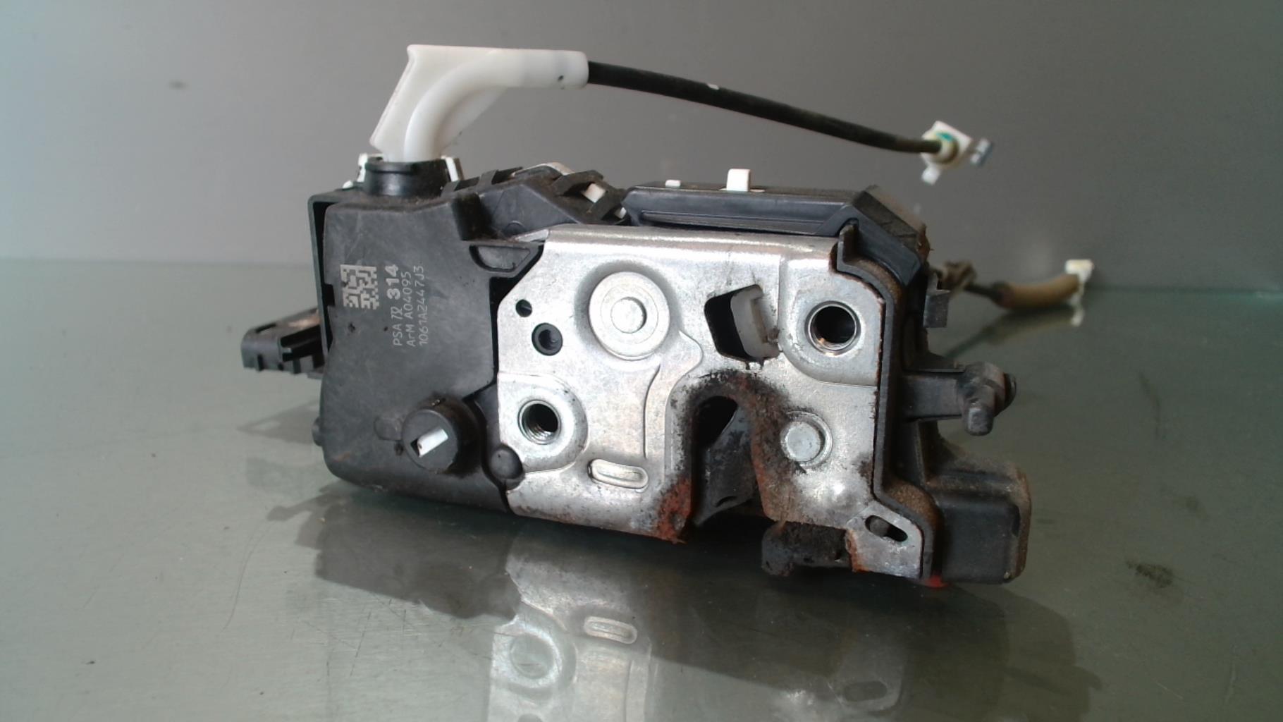 Chiusura centralizzata posteriore sinistra CITROEN C3 2 PHASE 1 Diésel - 1