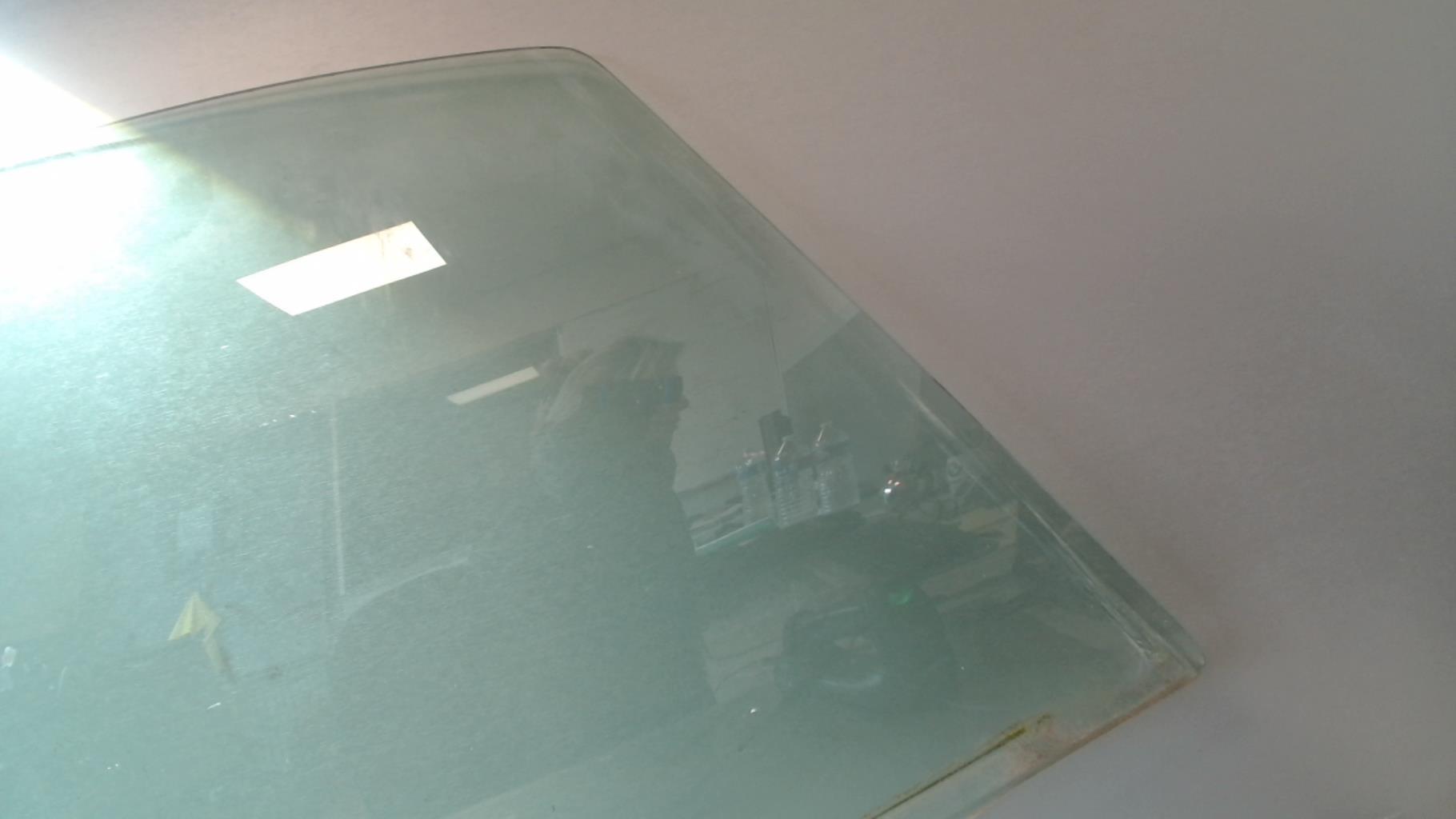 Vitre avant droit CITROEN C3 1 PHASE 2  - 1