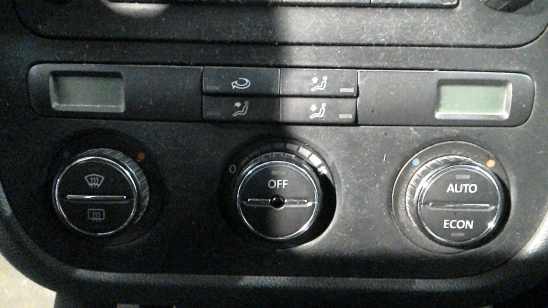 Commande chauffage VOLKSWAGEN GOLF 5 Essence - 1
