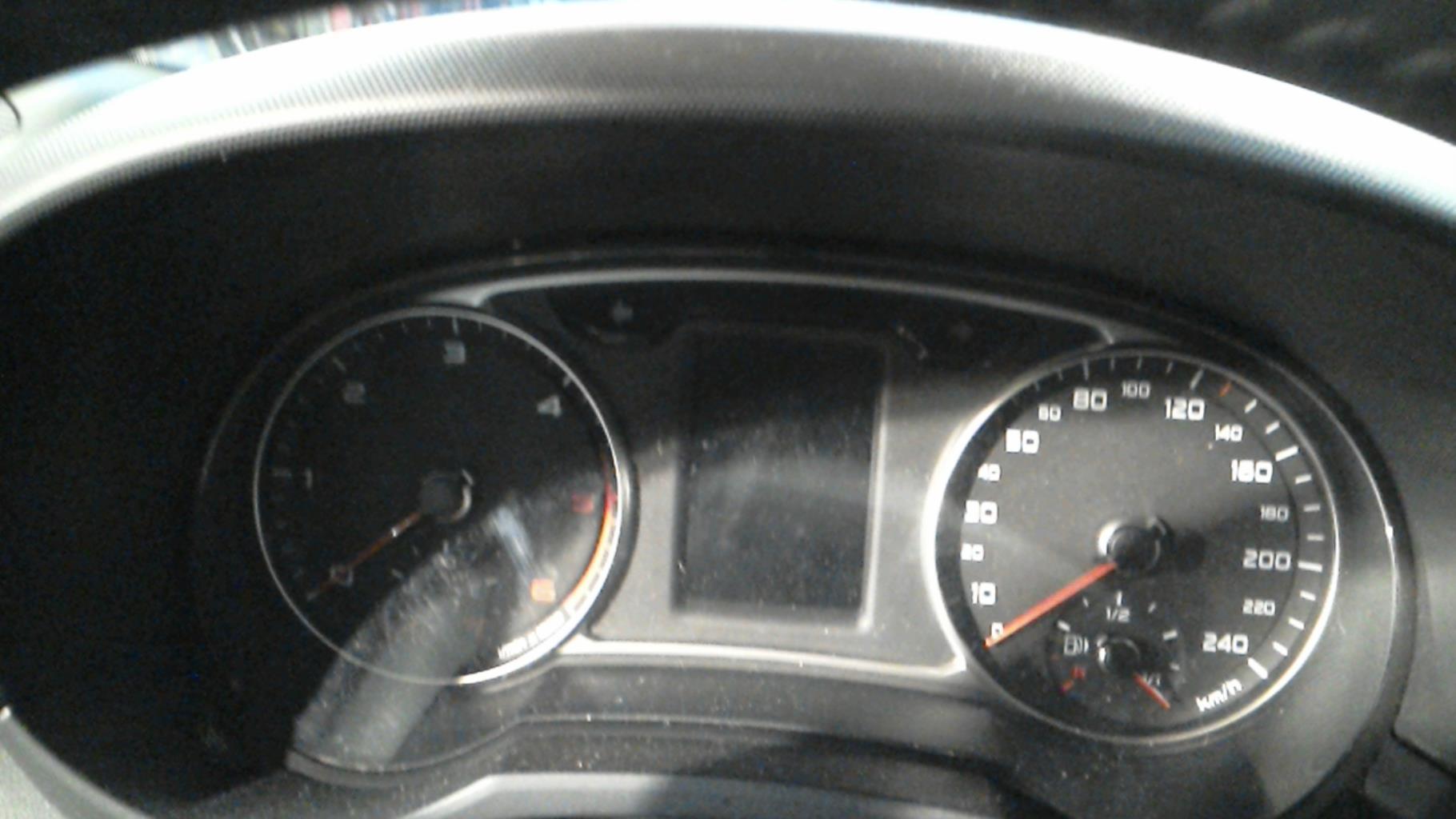 Compteur AUDI A1 1 SPORTBACK PHASE 1 Diesel - 1