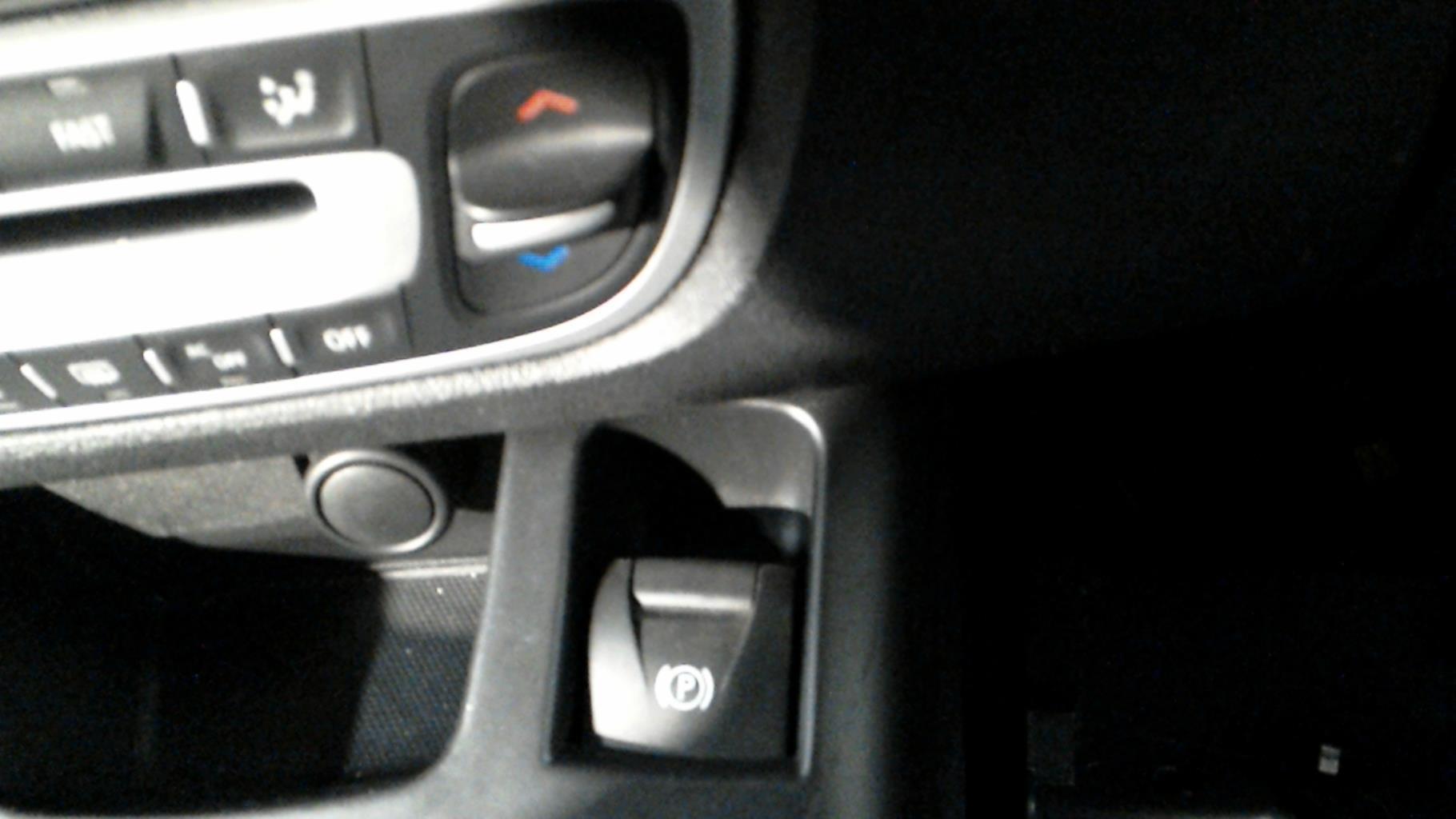 Maniglia freno a mano elettrico RENAULT SCENIC 3 PHASE 2 Diésel - 1
