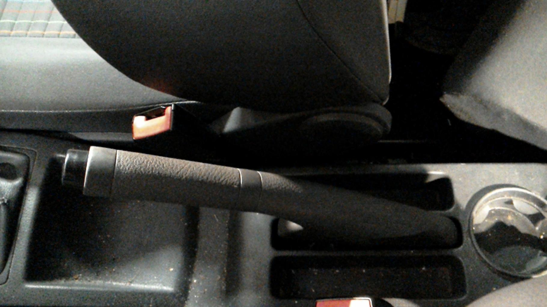 Leva freno a mano VOLKSWAGEN POLO 4 PHASE 2 Diésel - 1