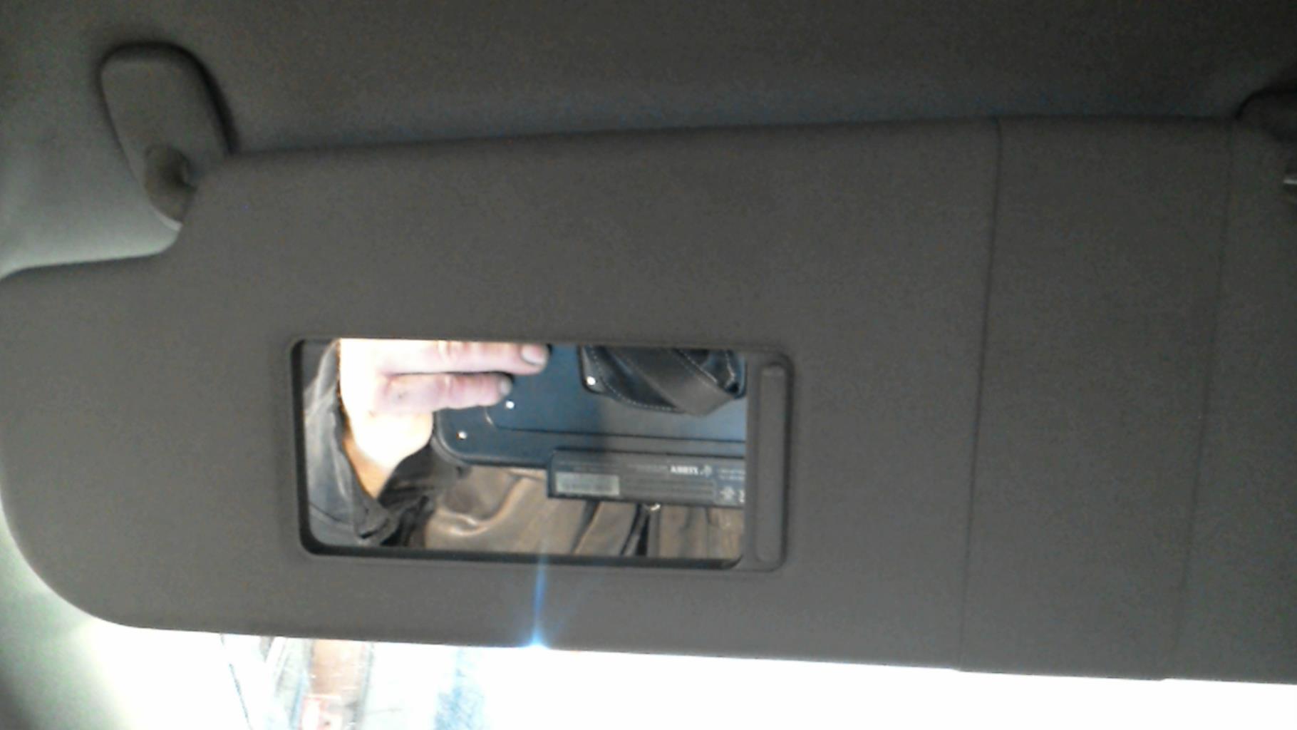Visiera parasole sinistra VOLKSWAGEN POLO 4 PHASE 2 Diésel - 1