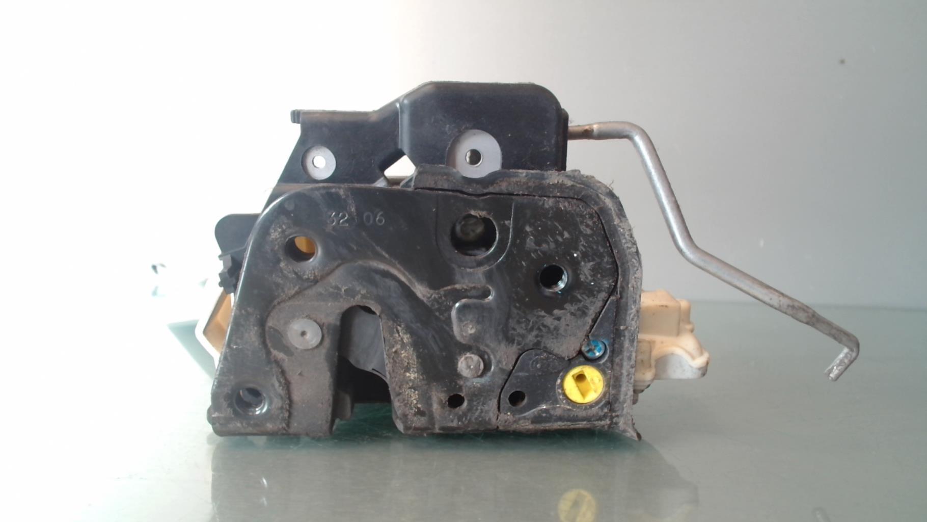 Chiusura centralizzata posteriore sinistra AUDI A3 2 SPORTBACK PHASE 1 Diésel - 1
