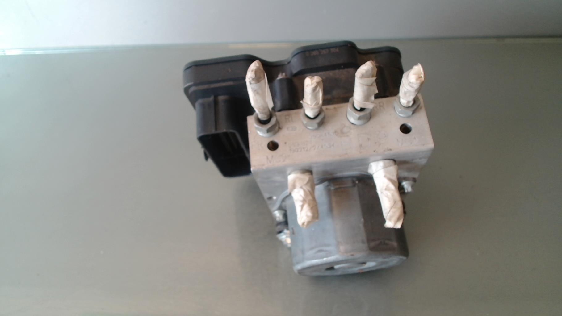 Bloc ABS (freins anti-blocage) OPEL CORSA E Essence - 1