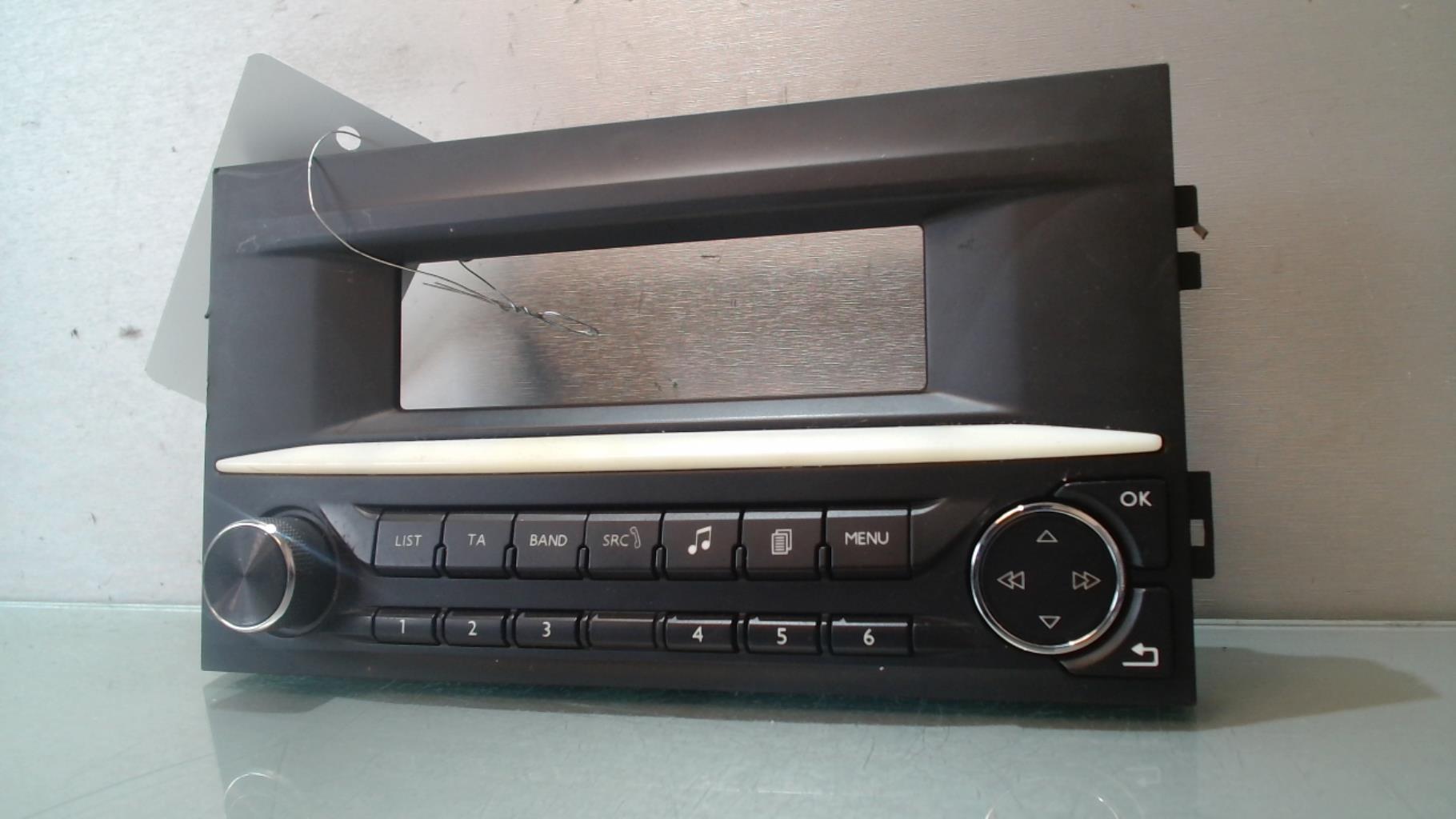 Commande autoradio PEUGEOT 308 2 SW PHASE 1 BREAK Diesel - 1
