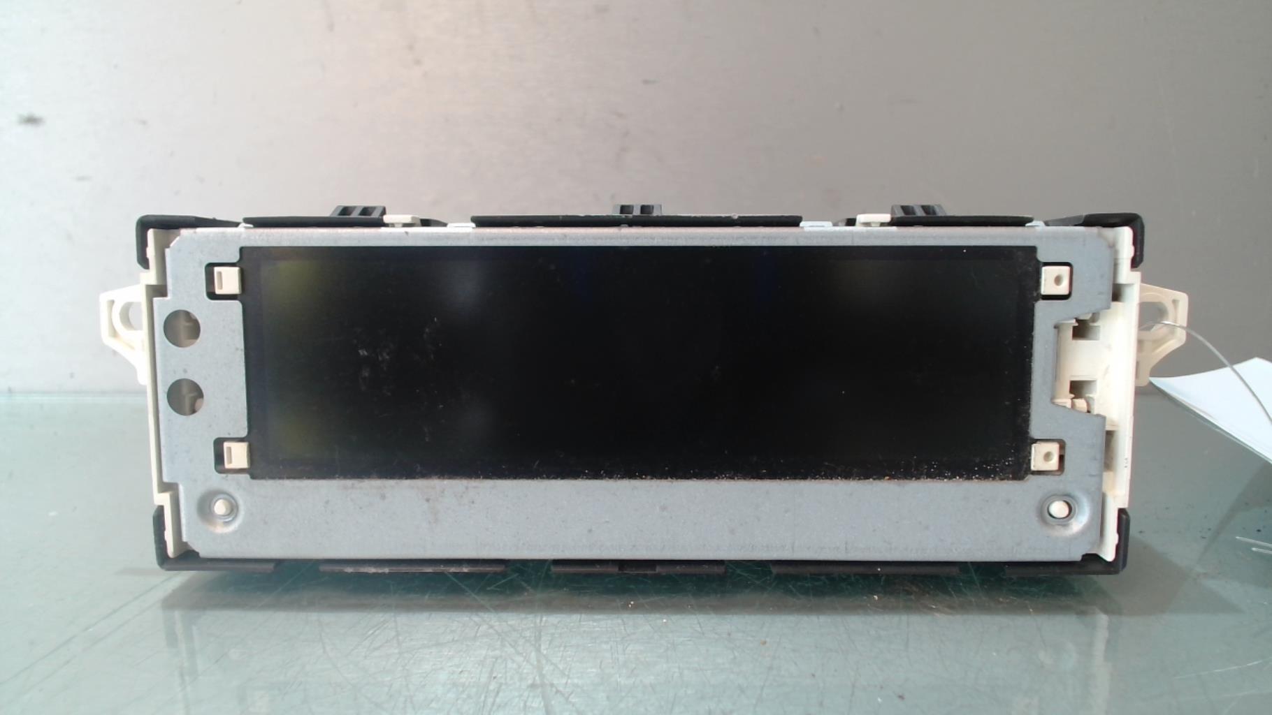 Monitor display PEUGEOT 308 2 SW PHASE 1 BREAK Diésel - 1