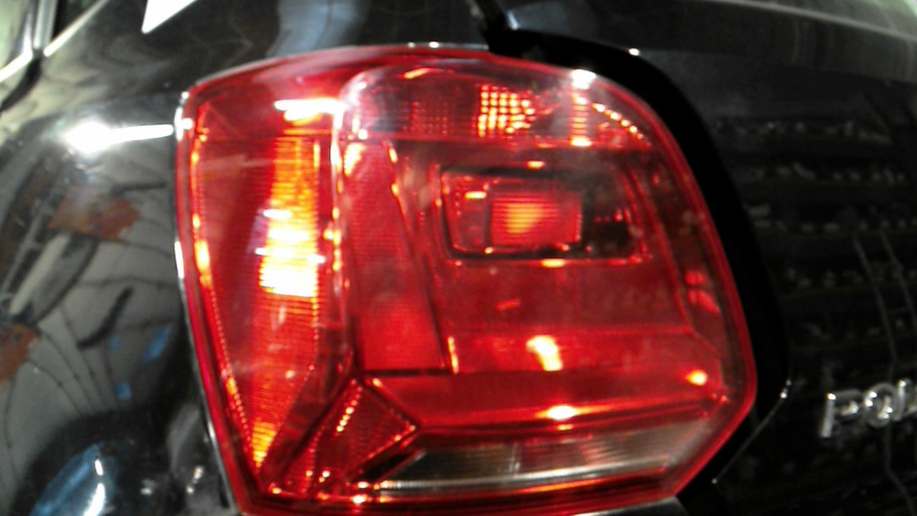 Fanale posteriore principale sinistro (luci) VOLKSWAGEN POLO 5 PHASE 2 Diésel - 1