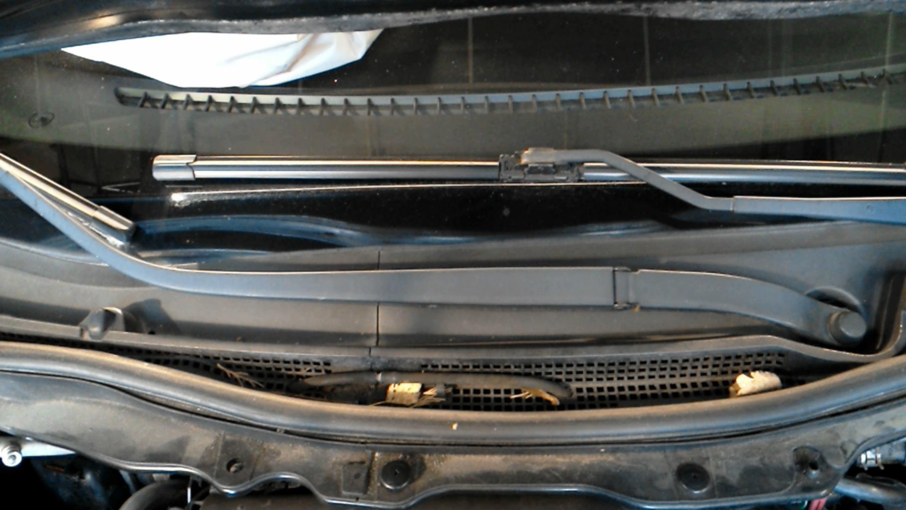 Bras essuie glace avant droit MAZDA 2 2 PHASE 1 Diesel - 1