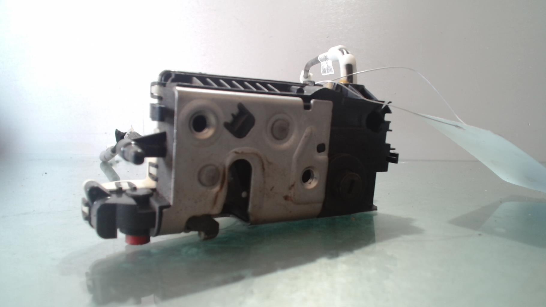 Chiusura centralizzata posteriore destra PEUGEOT 2008 1 PHASE 2 Diésel - 1