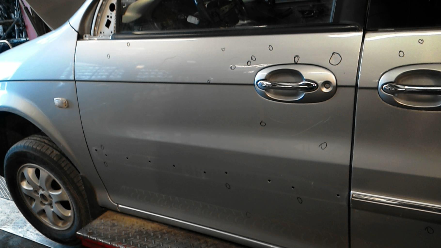 Portiera anteriore sinistra KIA CARNIVAL 1 Diésel - 1