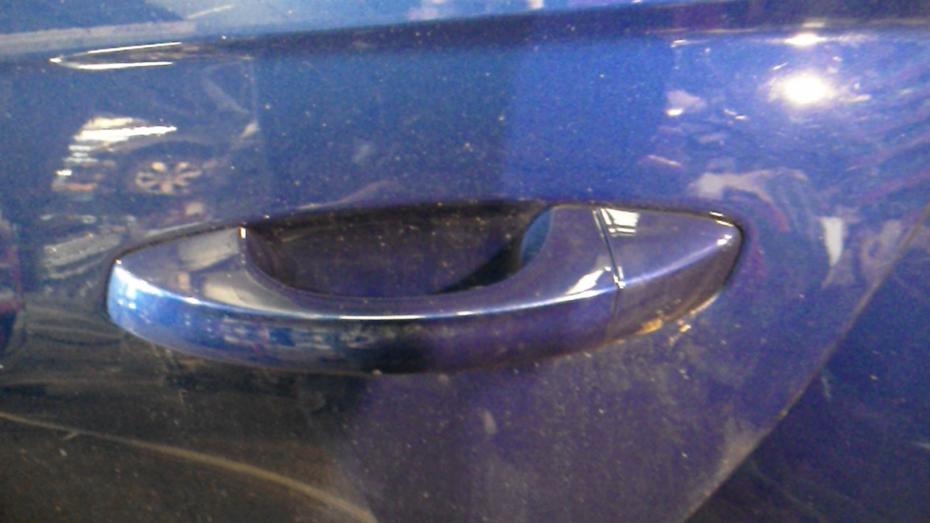 Maniglia portiera posteriore sinistra SEAT IBIZA 5 PHASE 1 Gasolina - 1