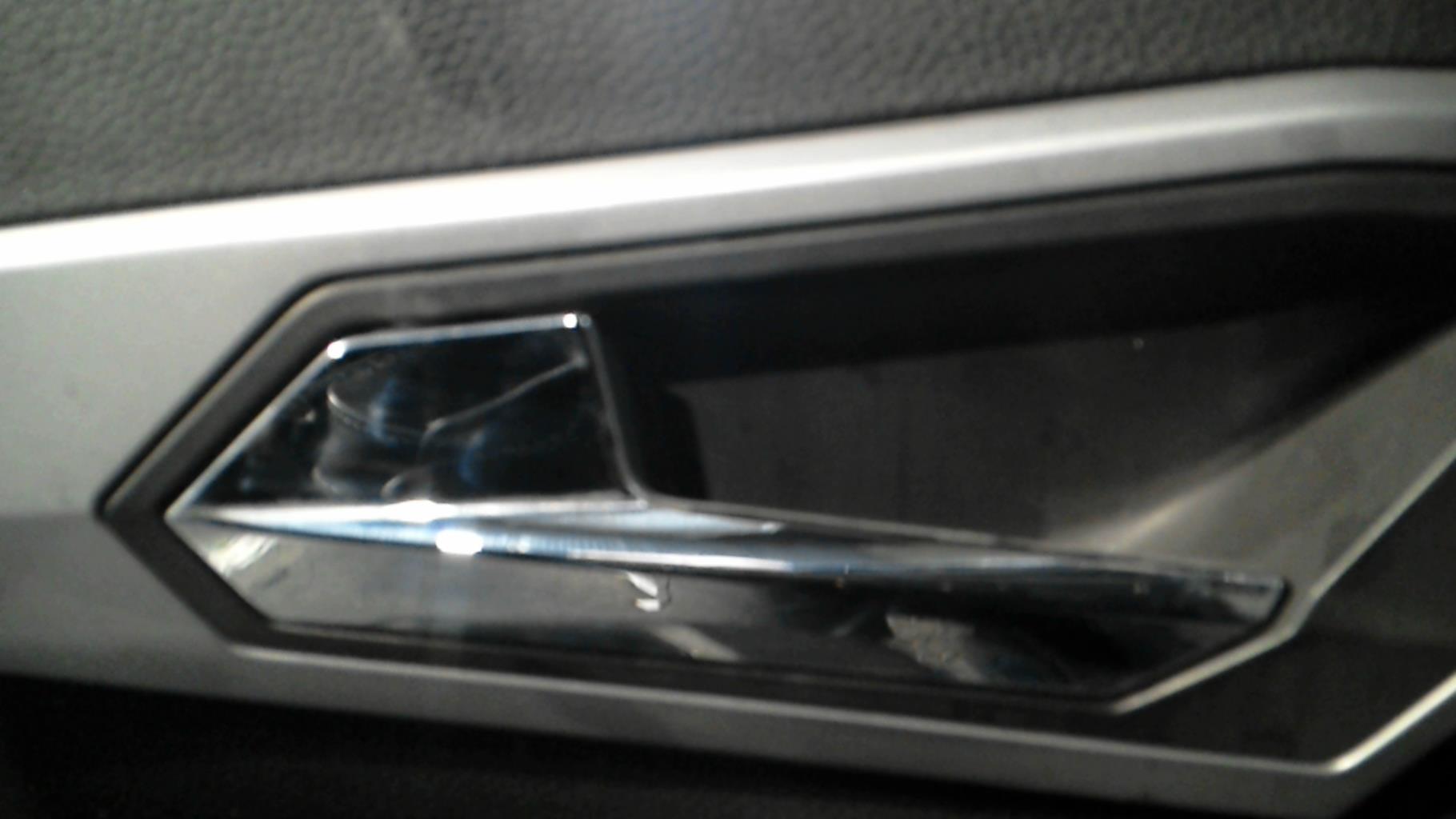 Maniglia interna anteriore sinistra SEAT IBIZA 5 PHASE 1 Gasolina - 1