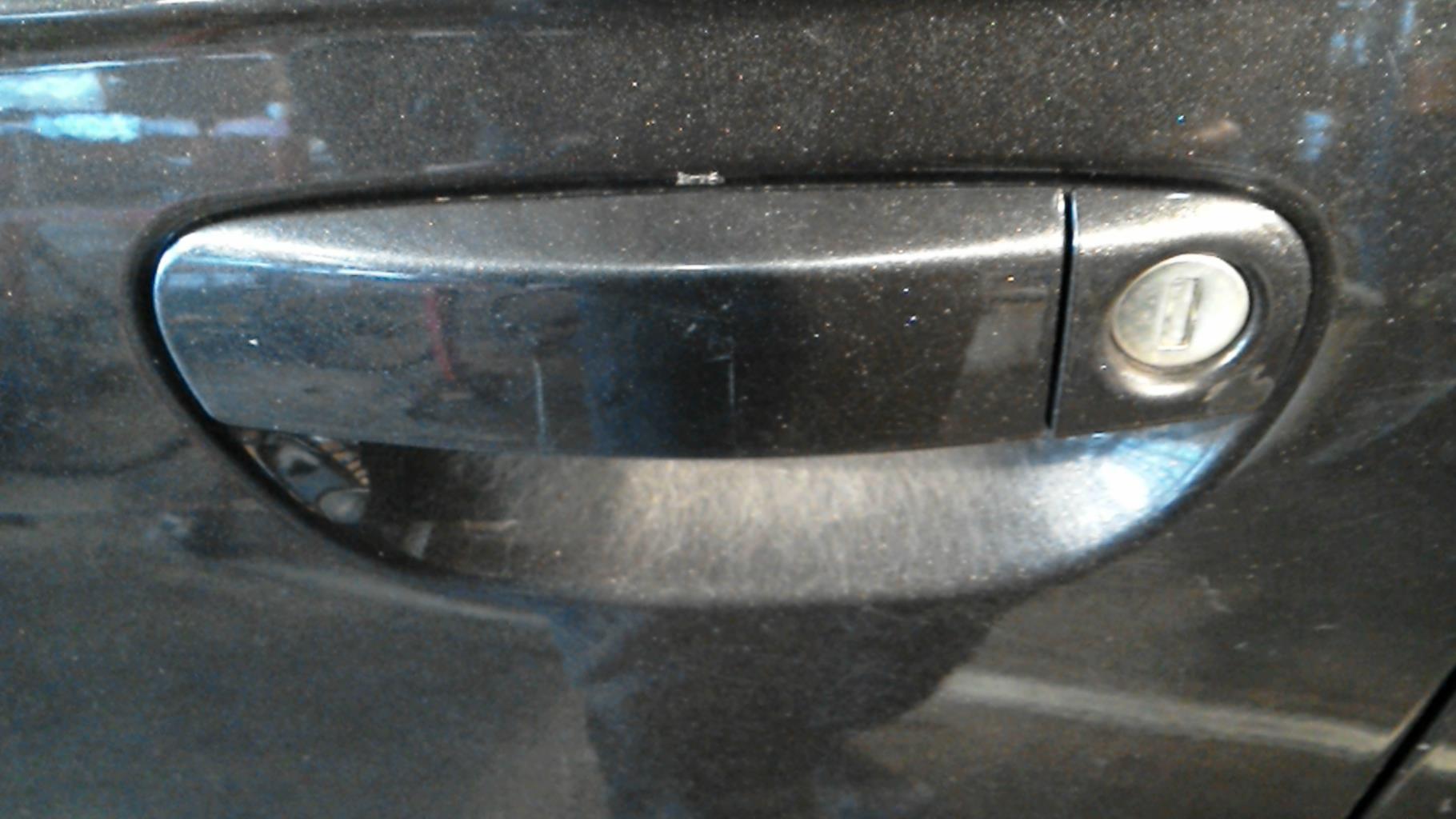 Maniglia portiera anteriore sinistra AUDI A3 2 SPORTBACK PHASE 1 Diésel - 1