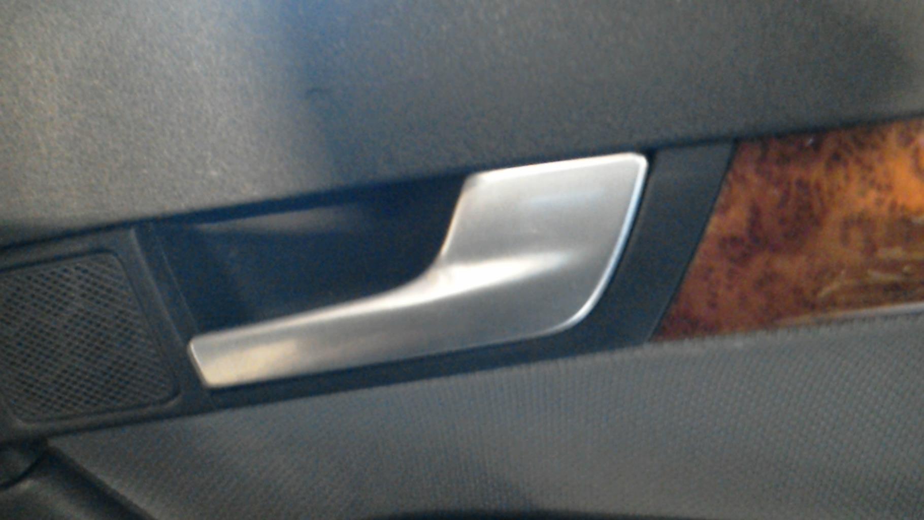 Maniglia interna posteriore destra AUDI A3 2 SPORTBACK PHASE 1 Diésel - 1