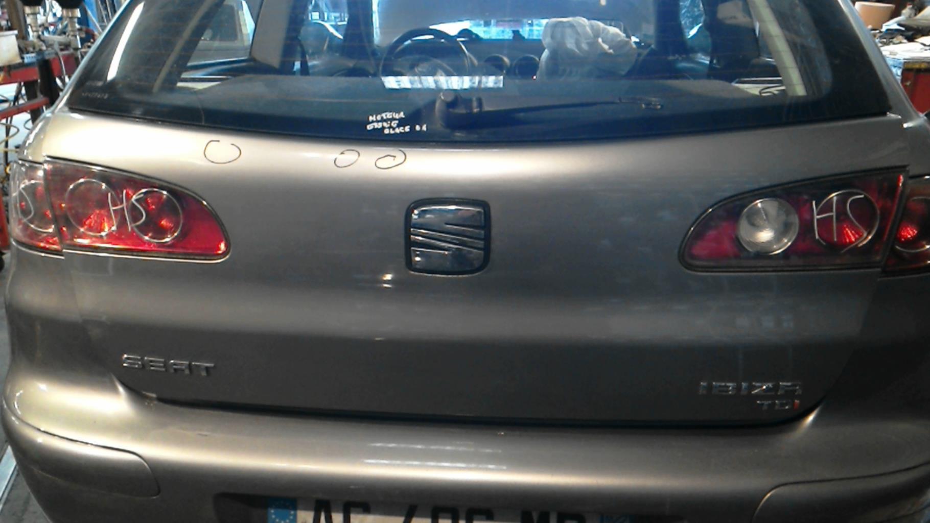 Portabagagli/Portellone posteriore SEAT IBIZA 3 PHASE 1 Diésel - 1