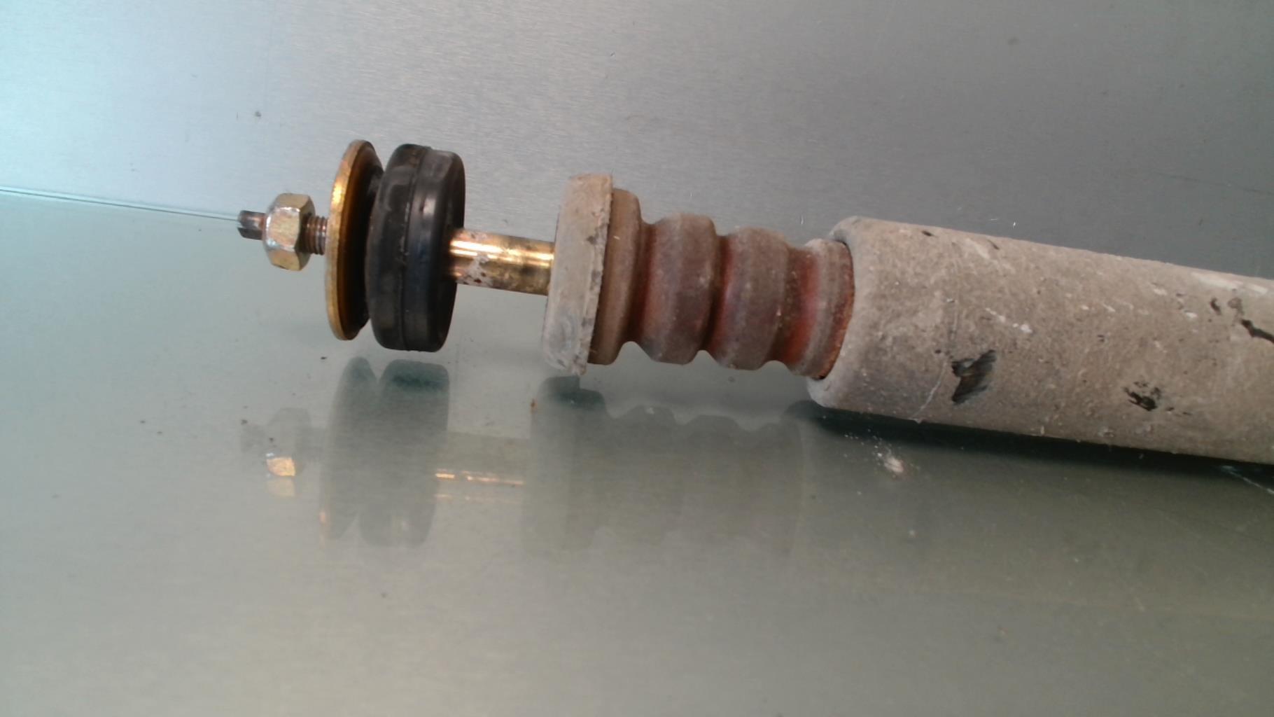 Ammortizzatore posteriore sinistro SUZUKI SWIFT 3 Gasolina - 1