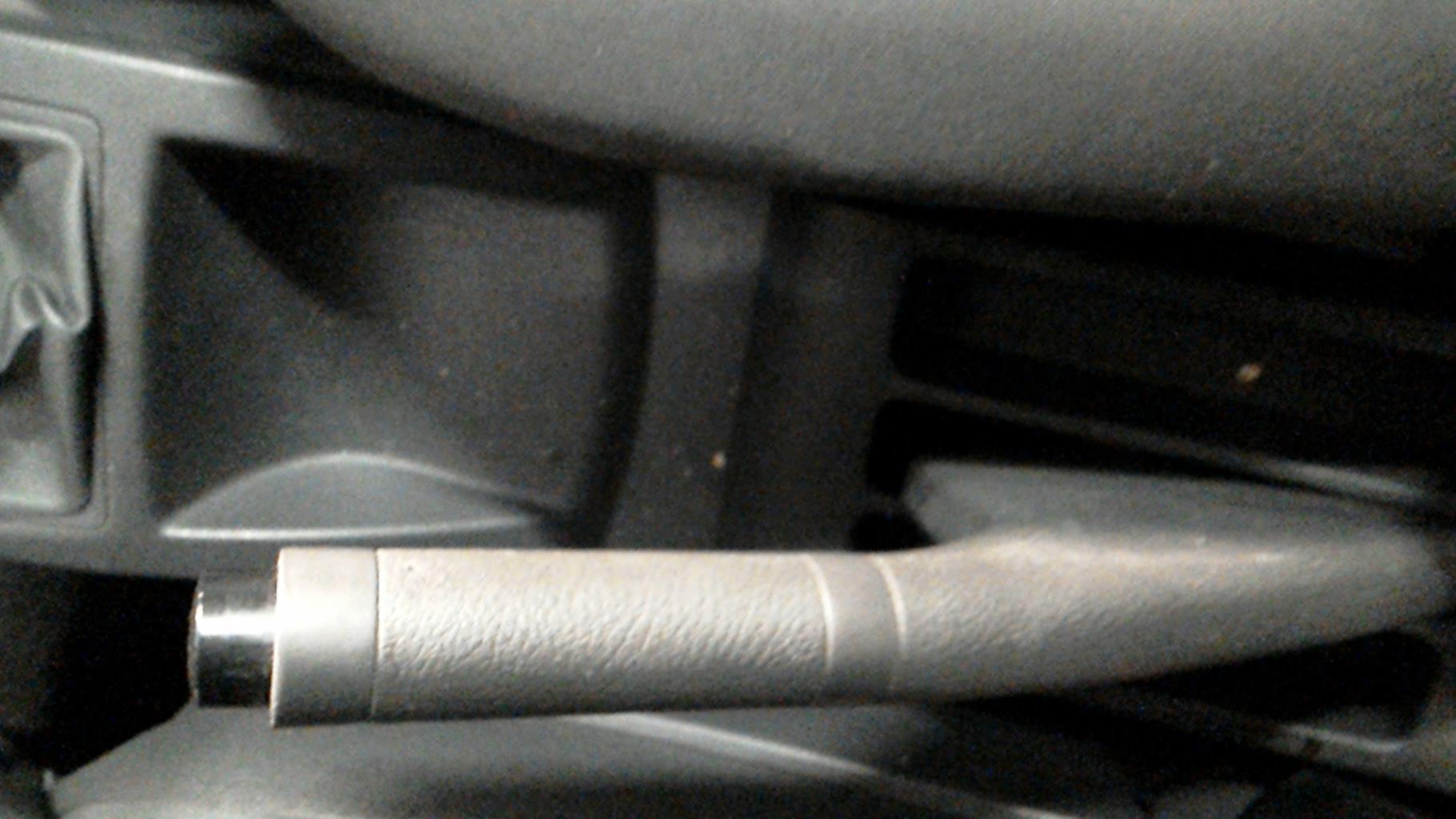 Leva freno a mano VOLKSWAGEN POLO 4 PHASE 2 Diésel - 1