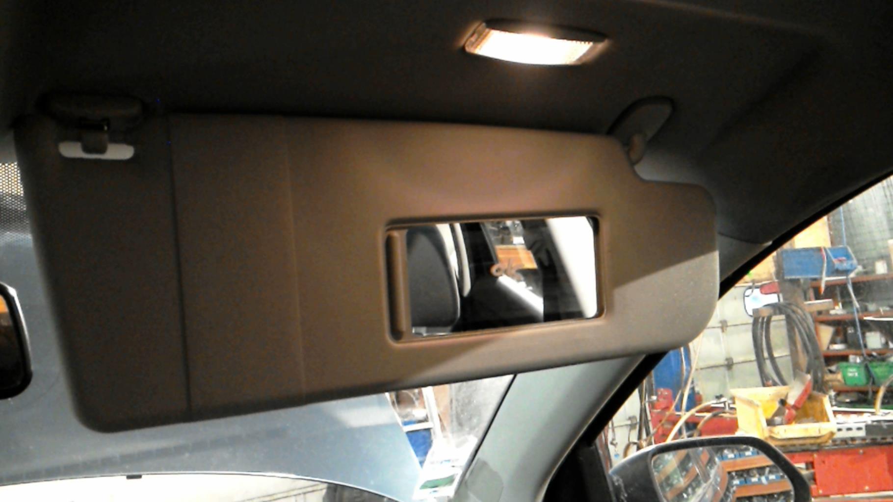 Visiera parasole destra VOLKSWAGEN POLO 4 PHASE 2 Diésel - 1