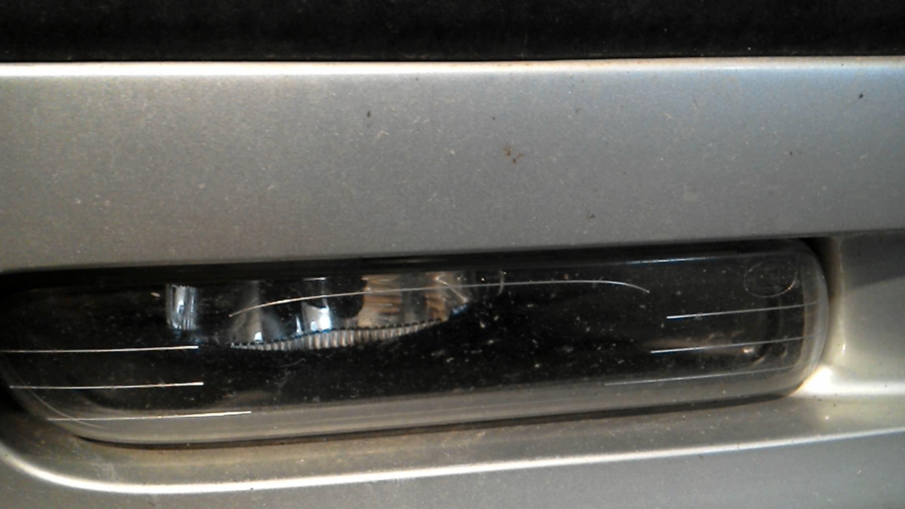 Fendinebbia destro (luci) BMW SERIE 3 E46 PHASE 1 Diésel - 1