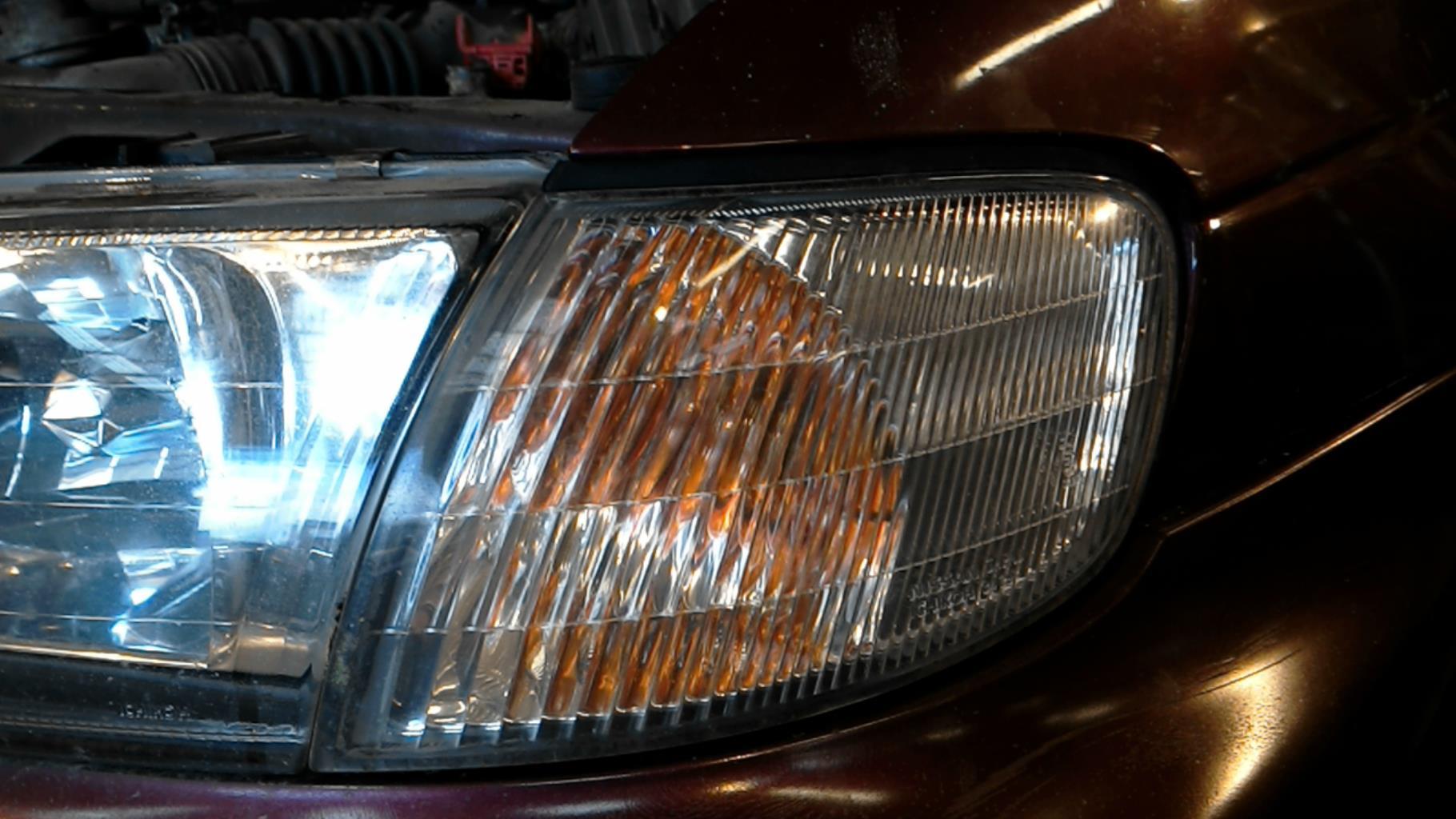 Gruppo ottico anteriore secondario sinistro (luci)(freccia) NISSAN ALMERA 1 PHASE 2 Diésel - 1