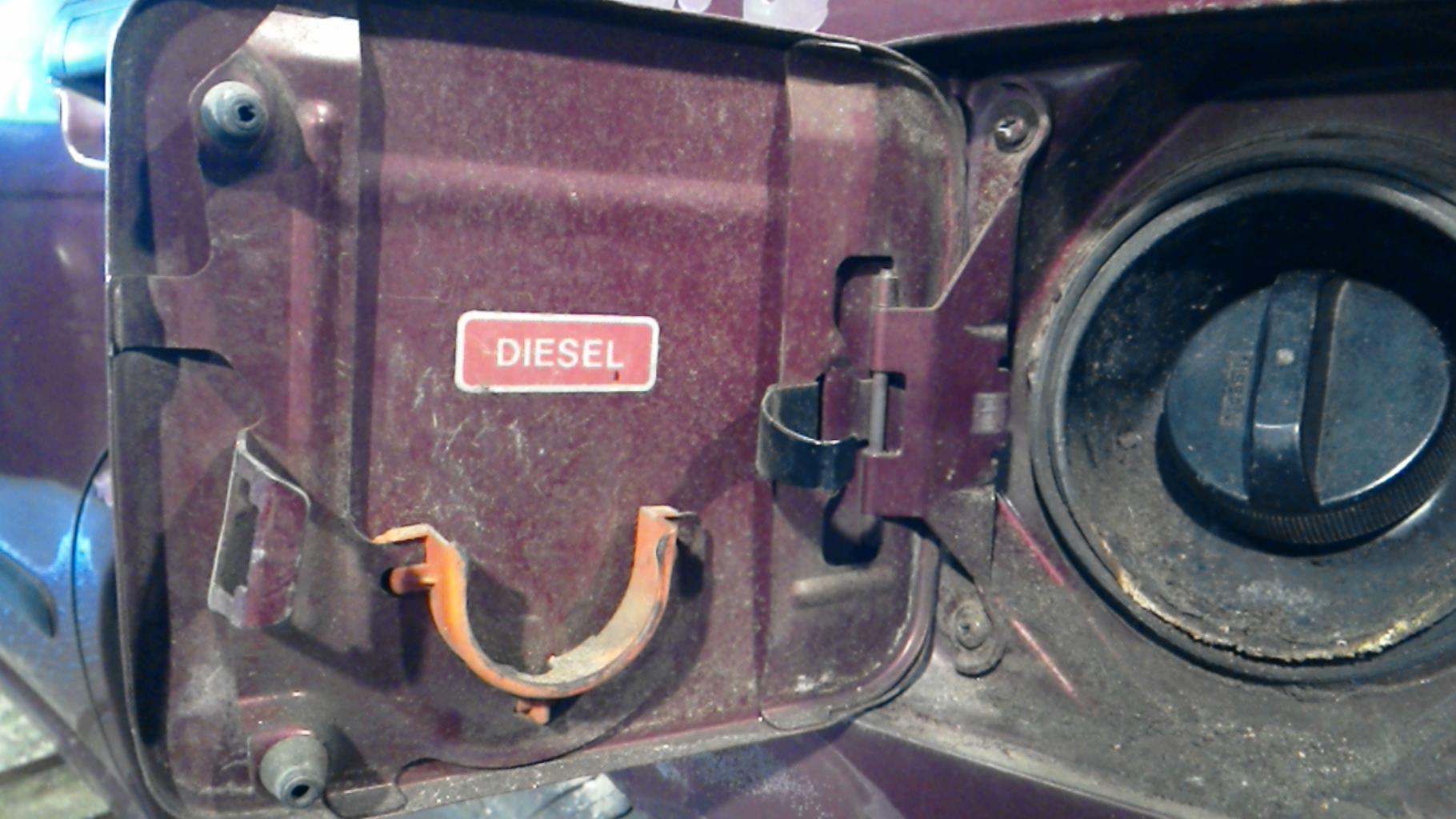 Trappe d'essence NISSAN ALMERA 1 PHASE 2 Diesel - 1