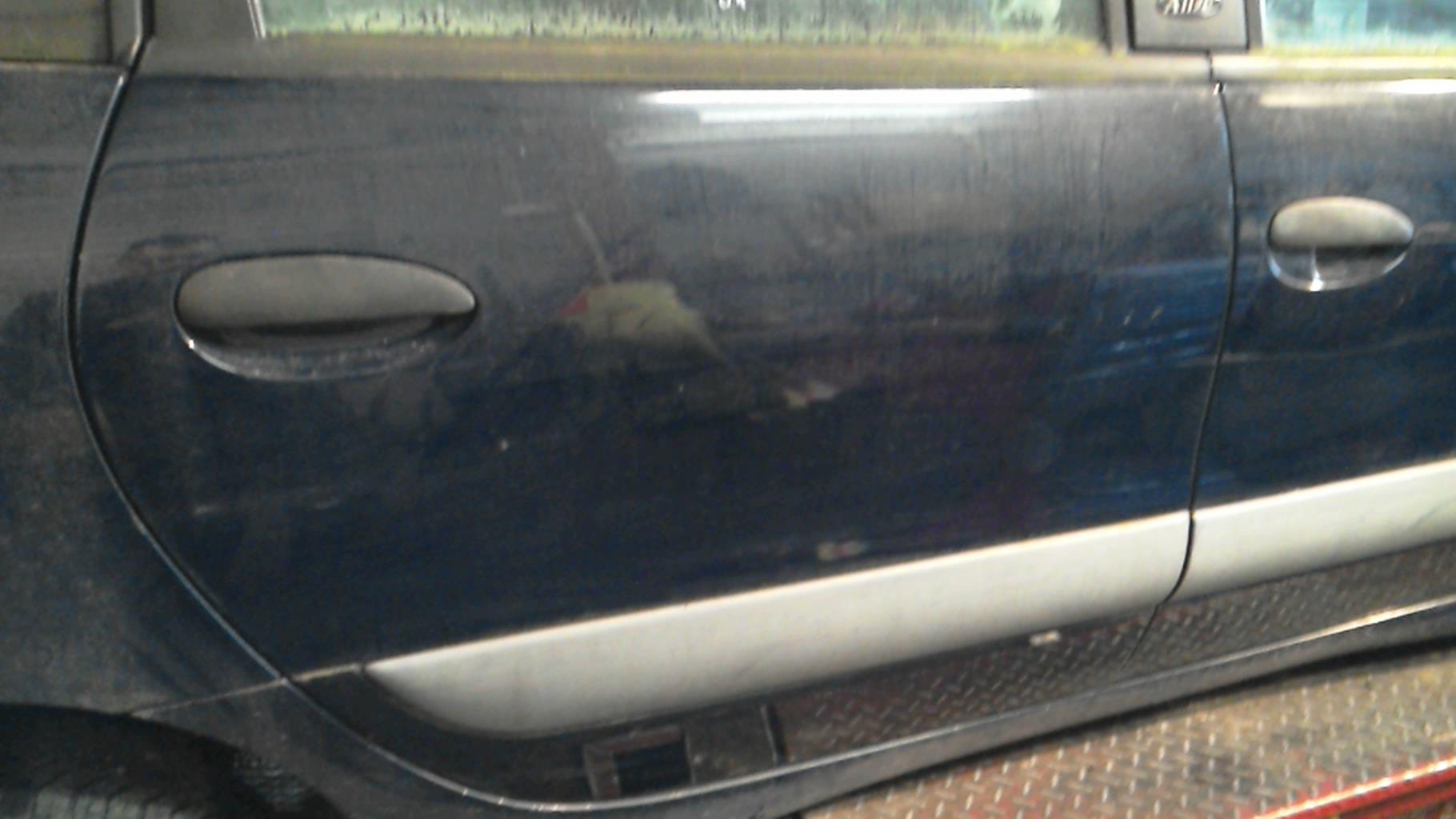 Puerta trasera derecha RENAULT ESPACE 3 Gasolina - 1