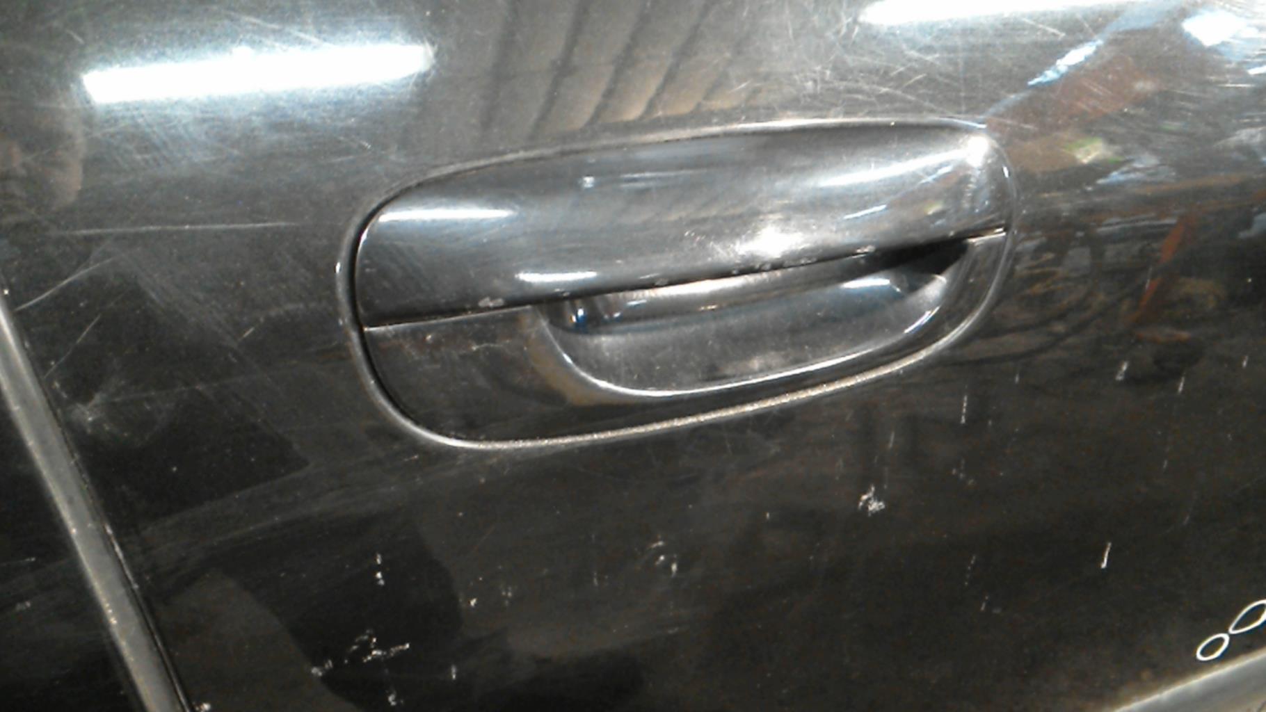 Maniglia portiera anteriore destra PEUGEOT 607 PHASE 1 Diésel - 1