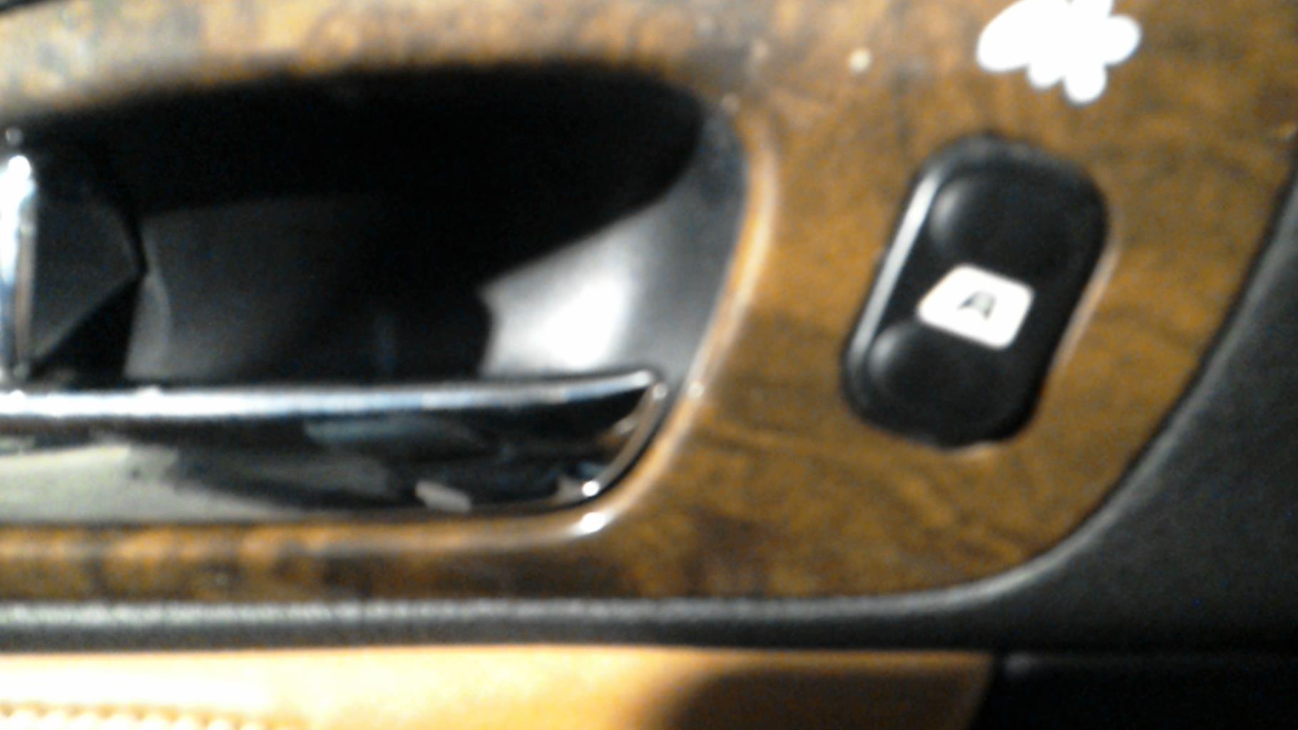 Interruttore lavacristalli posteriore sinistro PEUGEOT 607 PHASE 1 Diésel - 1