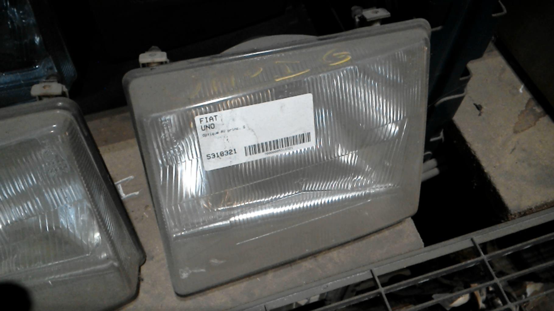 Gruppo ottico anteriore principale sinistro (luci)(faro) FIAT UNO  - 1