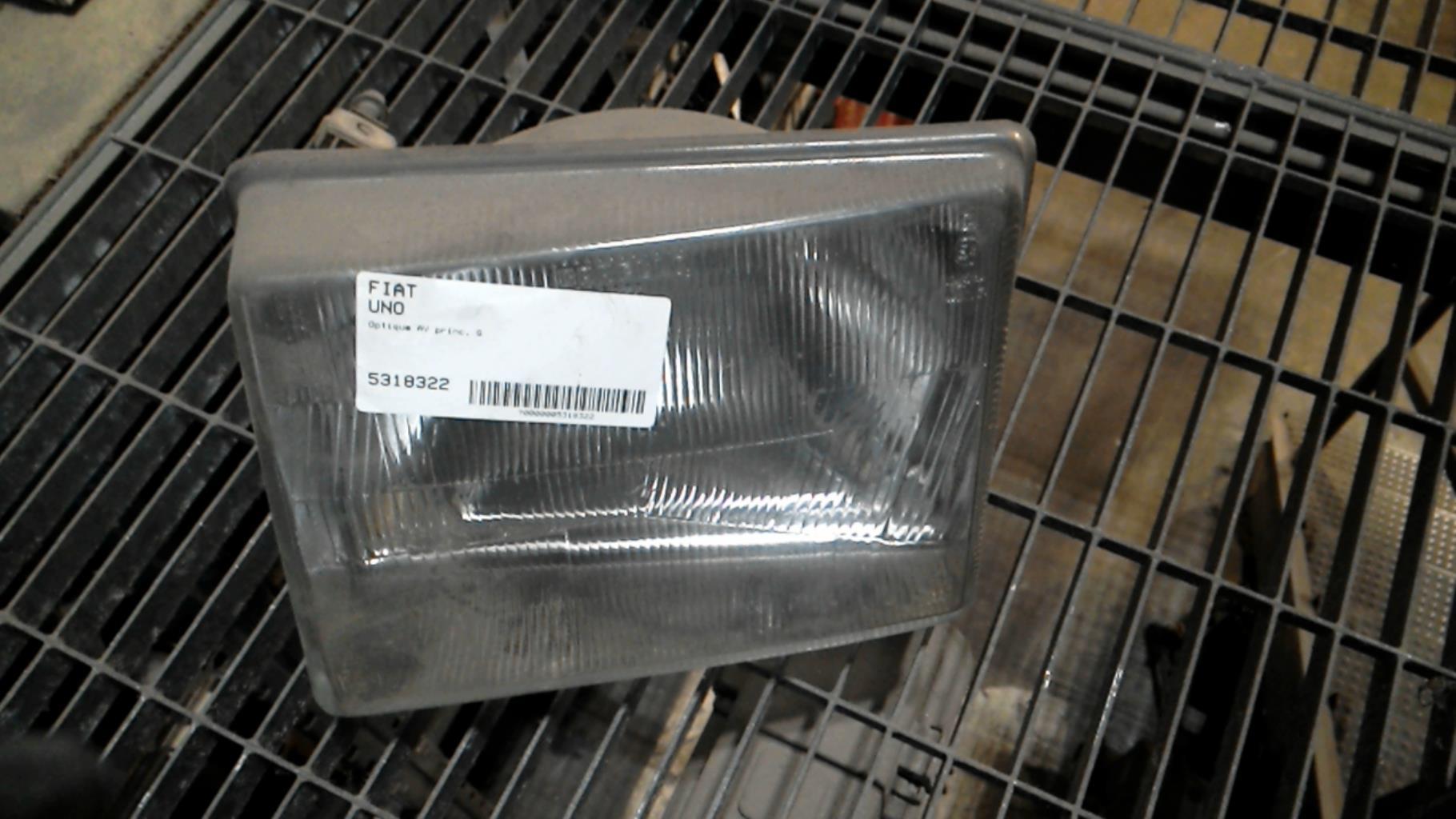 Gruppo ottico anteriore principale sinistro (luci)(faro) FIAT UNO  - 1