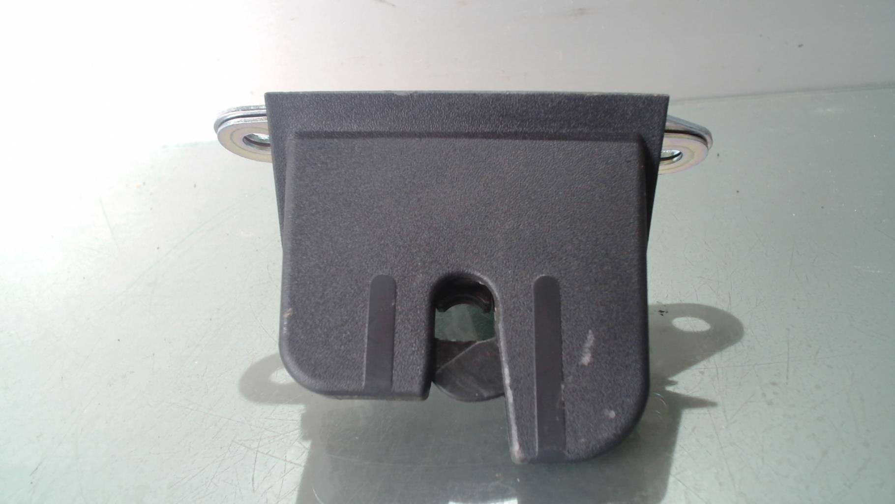 Chiusura centralizzata bagagliaio SEAT IBIZA 5 PHASE 1 Gasolina - 1