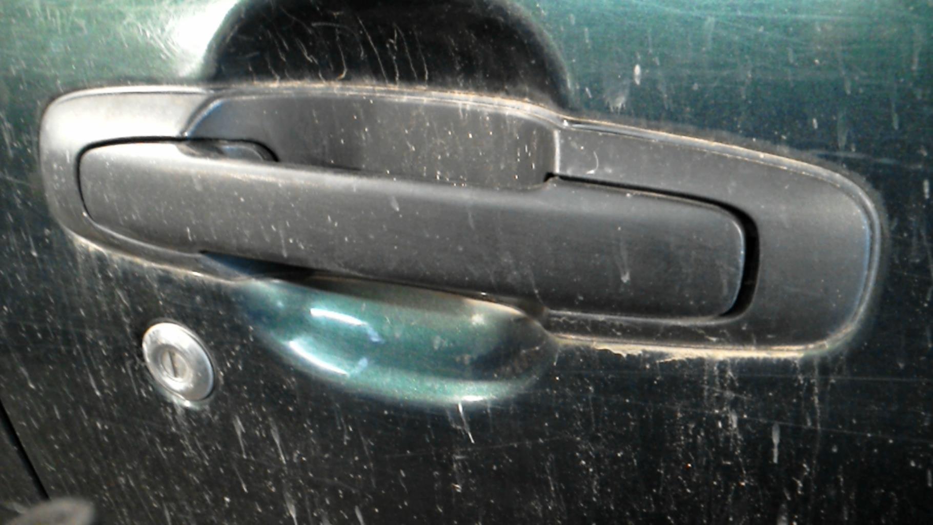 Maniglia portiera anteriore destra SUZUKI GRAND VITARA 1 Diésel - 1