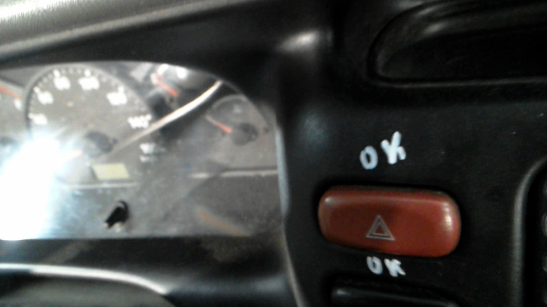 Interruttore luci emergenza SUZUKI GRAND VITARA 1 Diésel - 1