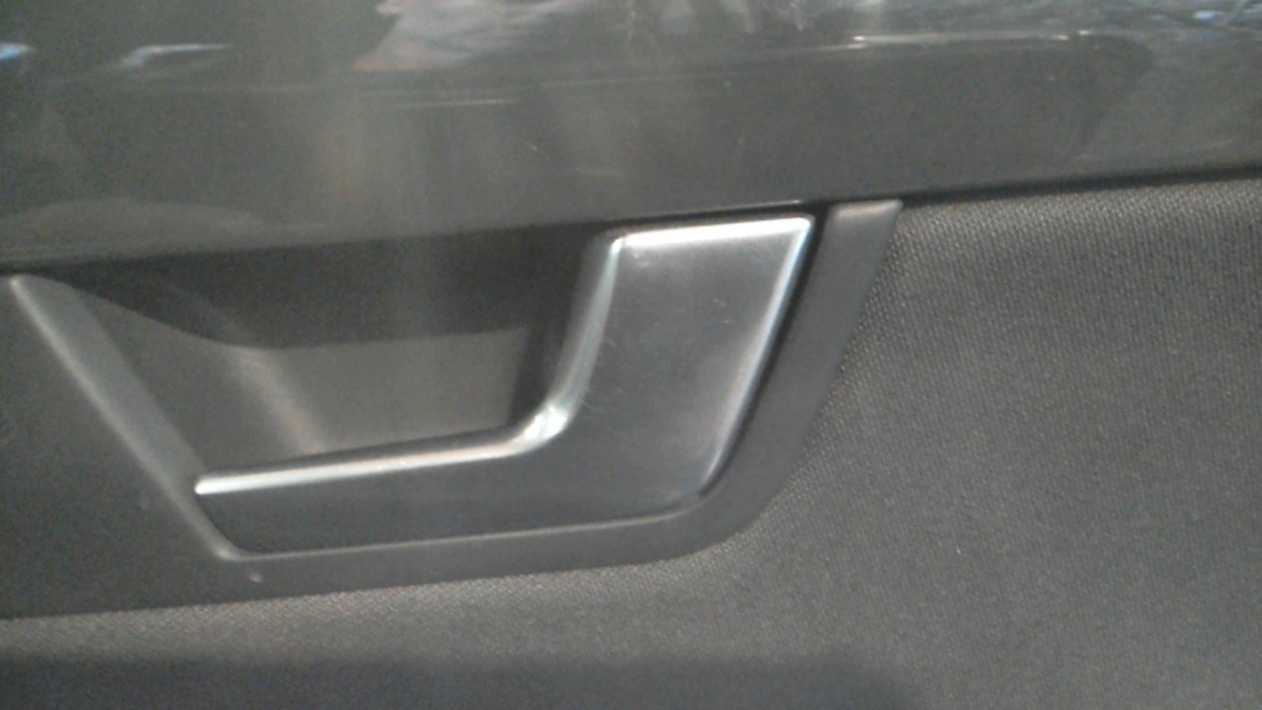 Maniglia interna anteriore destra AUDI A4 2 PHASE 1 Diésel - 1