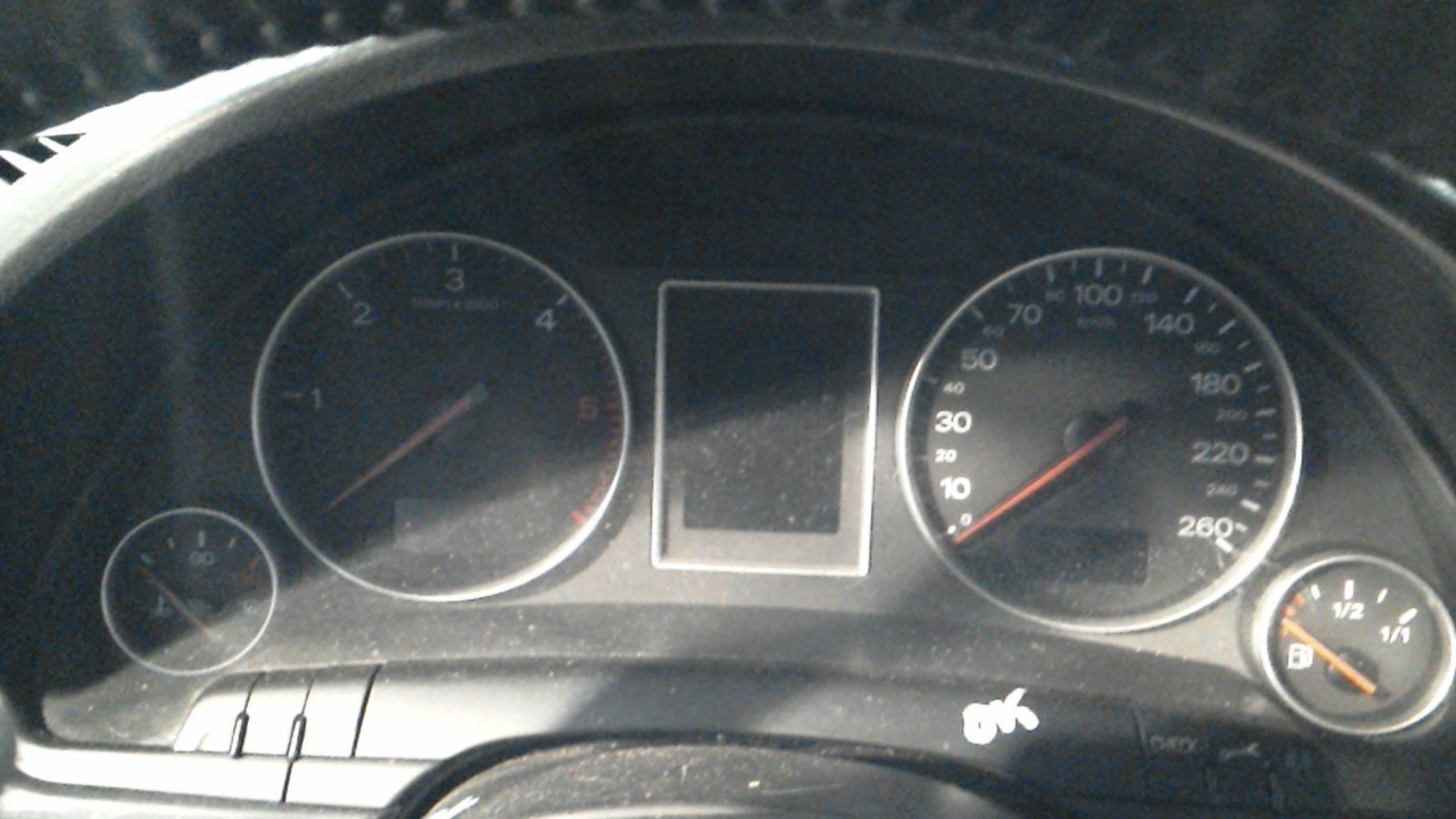 Compteur AUDI A4 2 PHASE 1 Diesel - 1