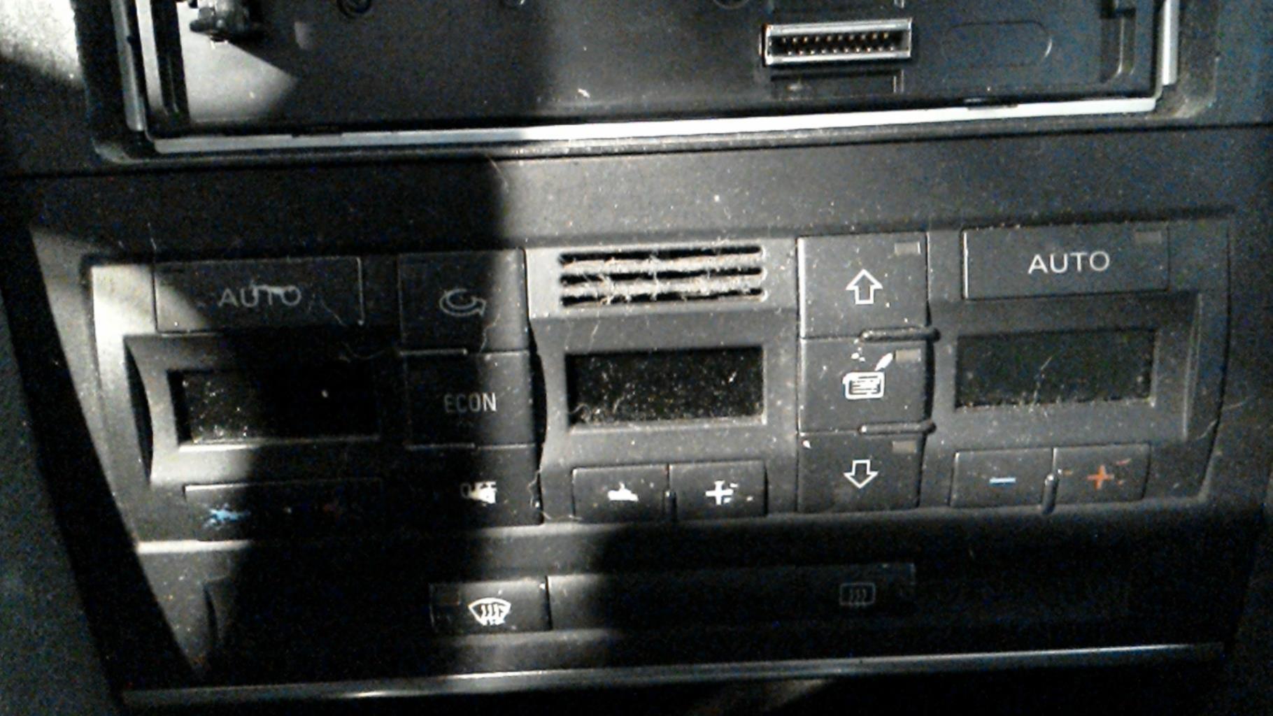 Commande chauffage AUDI A4 2 PHASE 1 Diesel - 1