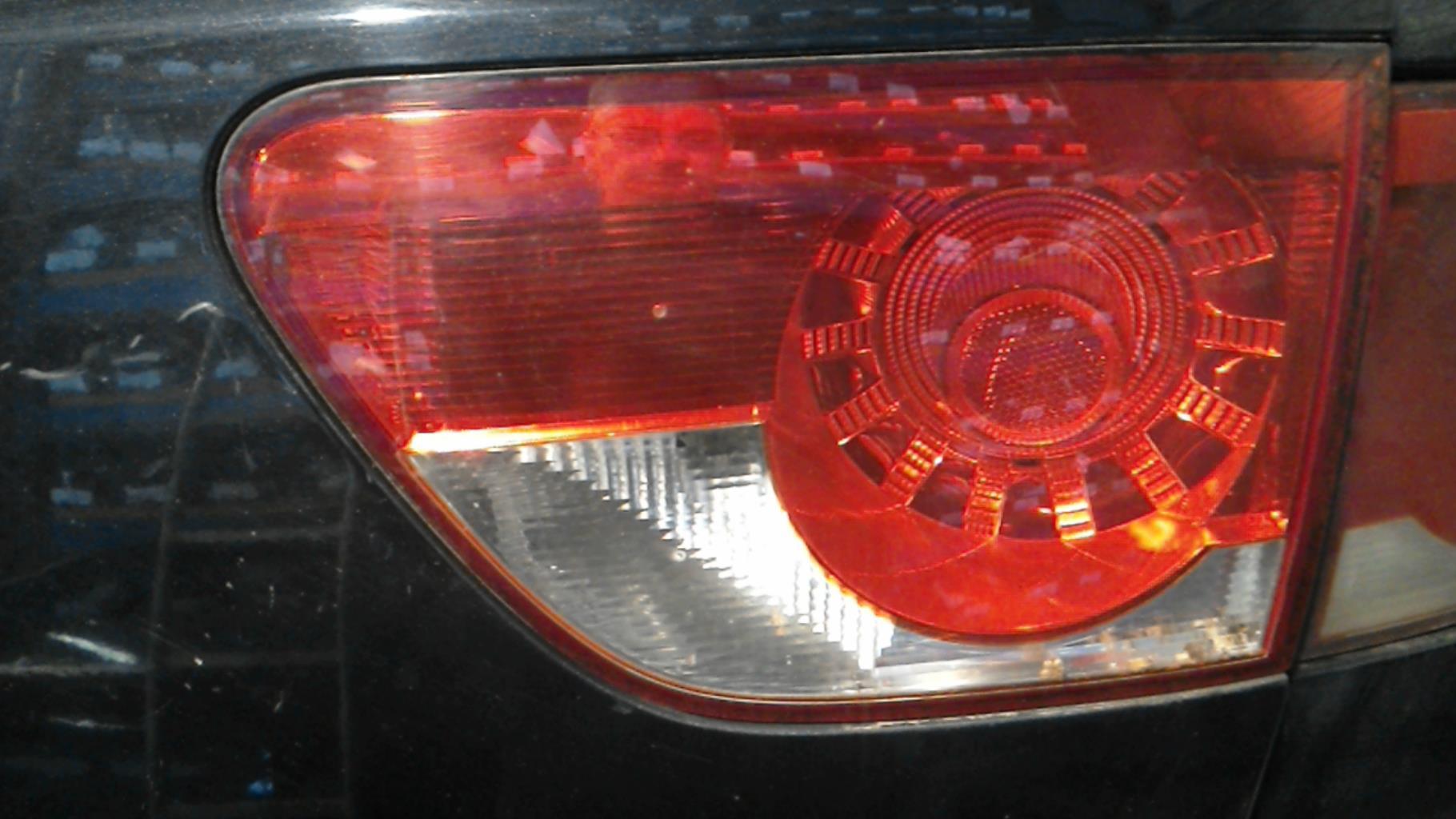 Feu arriere secondaire droit (feux) SEAT ALTEA XL PHASE 1 Diesel - 1