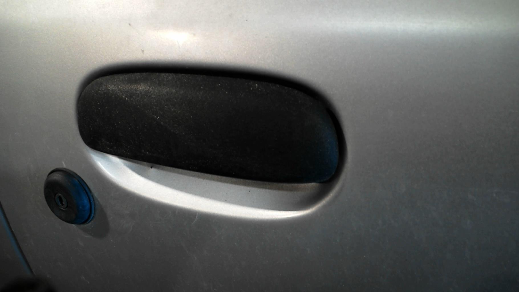 Maniglia portiera anteriore destra FORD FIESTA 4 PHASE 2 Gasolina - 1