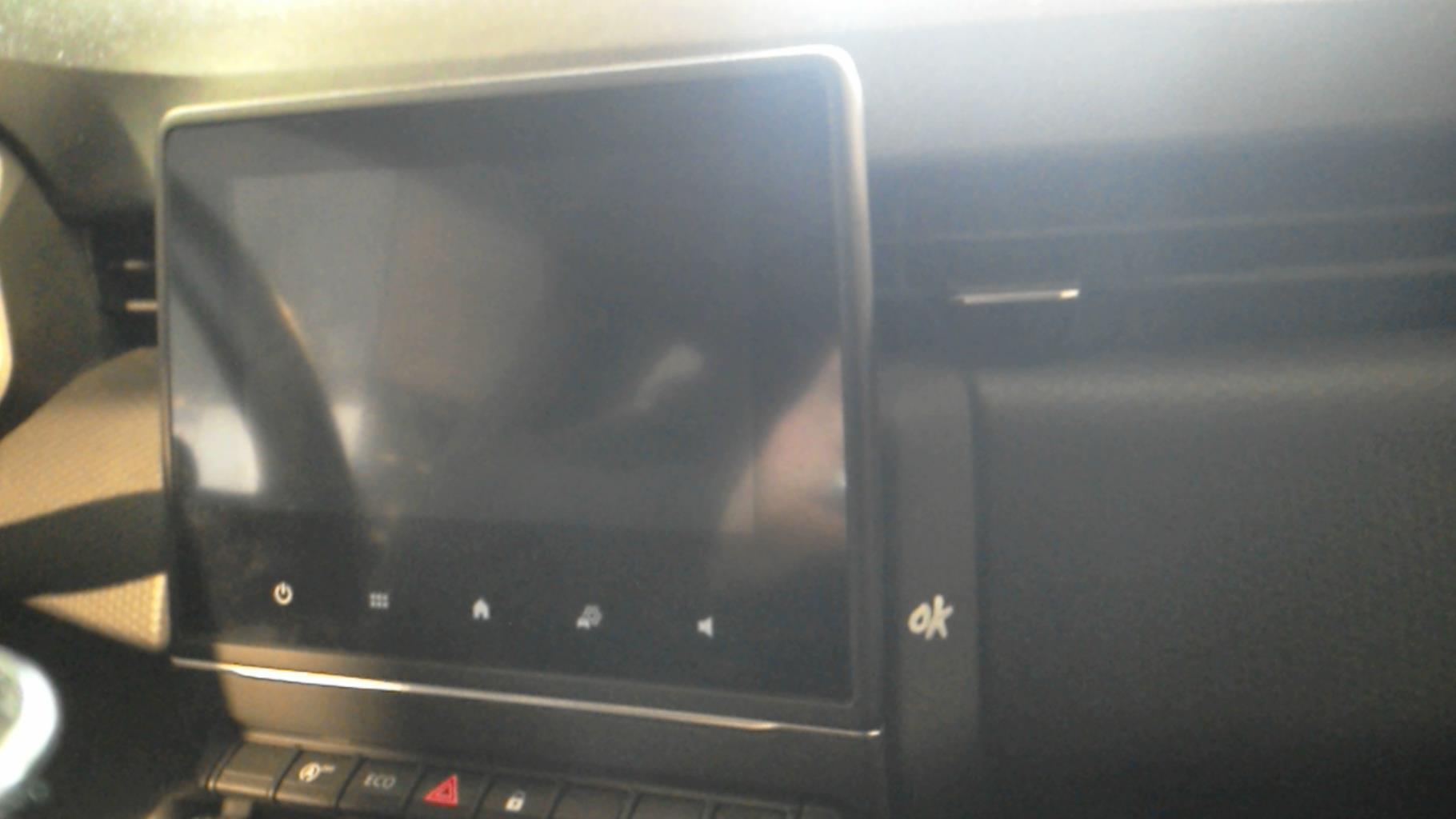 Ecran GPS RENAULT CLIO 5 PHASE 1 Diesel - 1