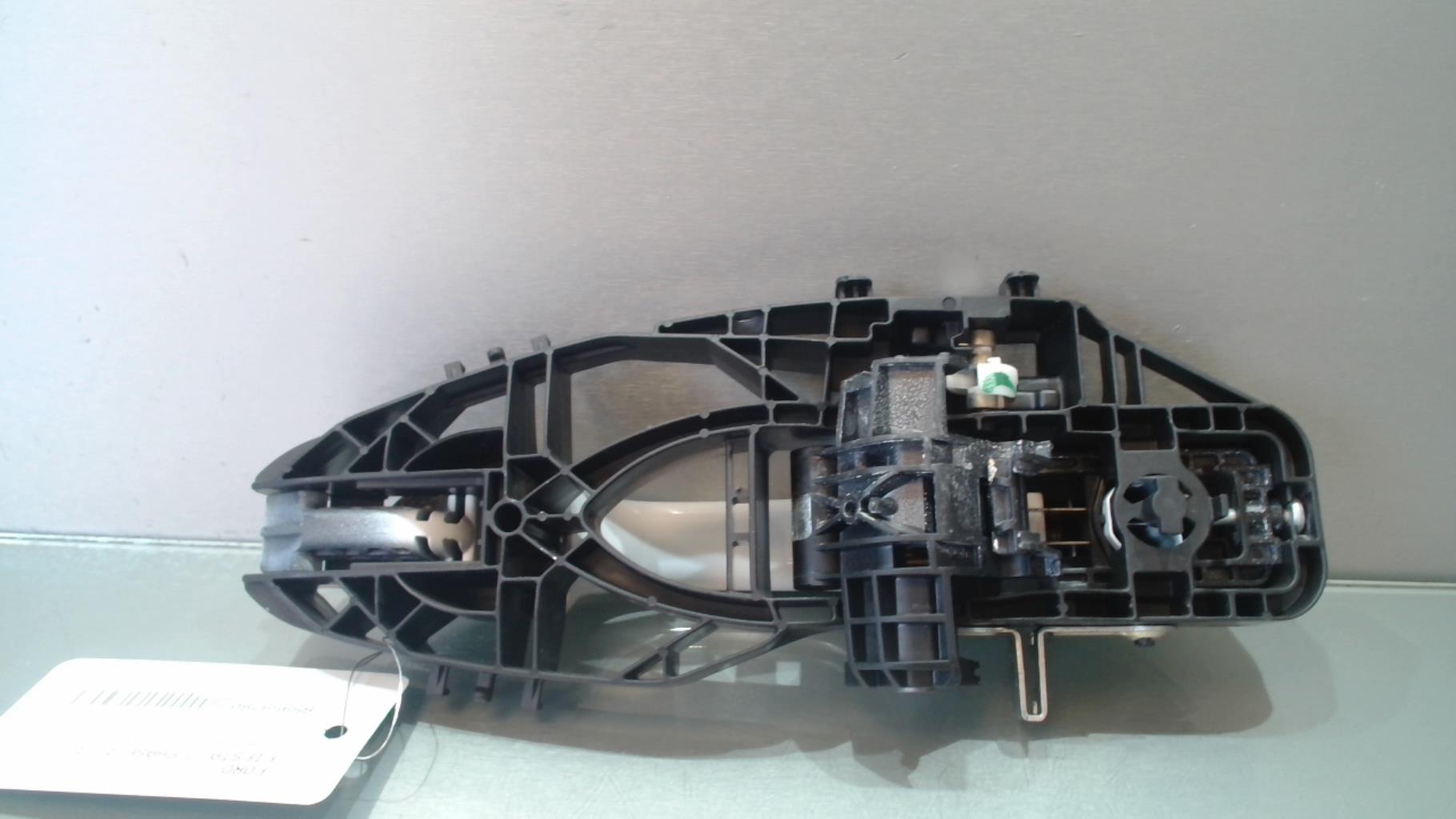 Maniglia portiera posteriore destra FORD FIESTA 7 PHASE 1 Gasolina - 1