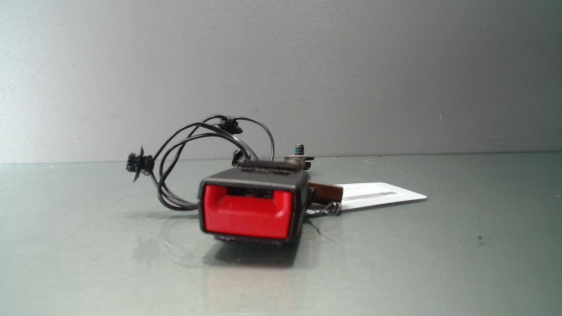Aggancio cintura sicurezza anteriore destro FORD FIESTA 7 PHASE 1 Gasolina - 1
