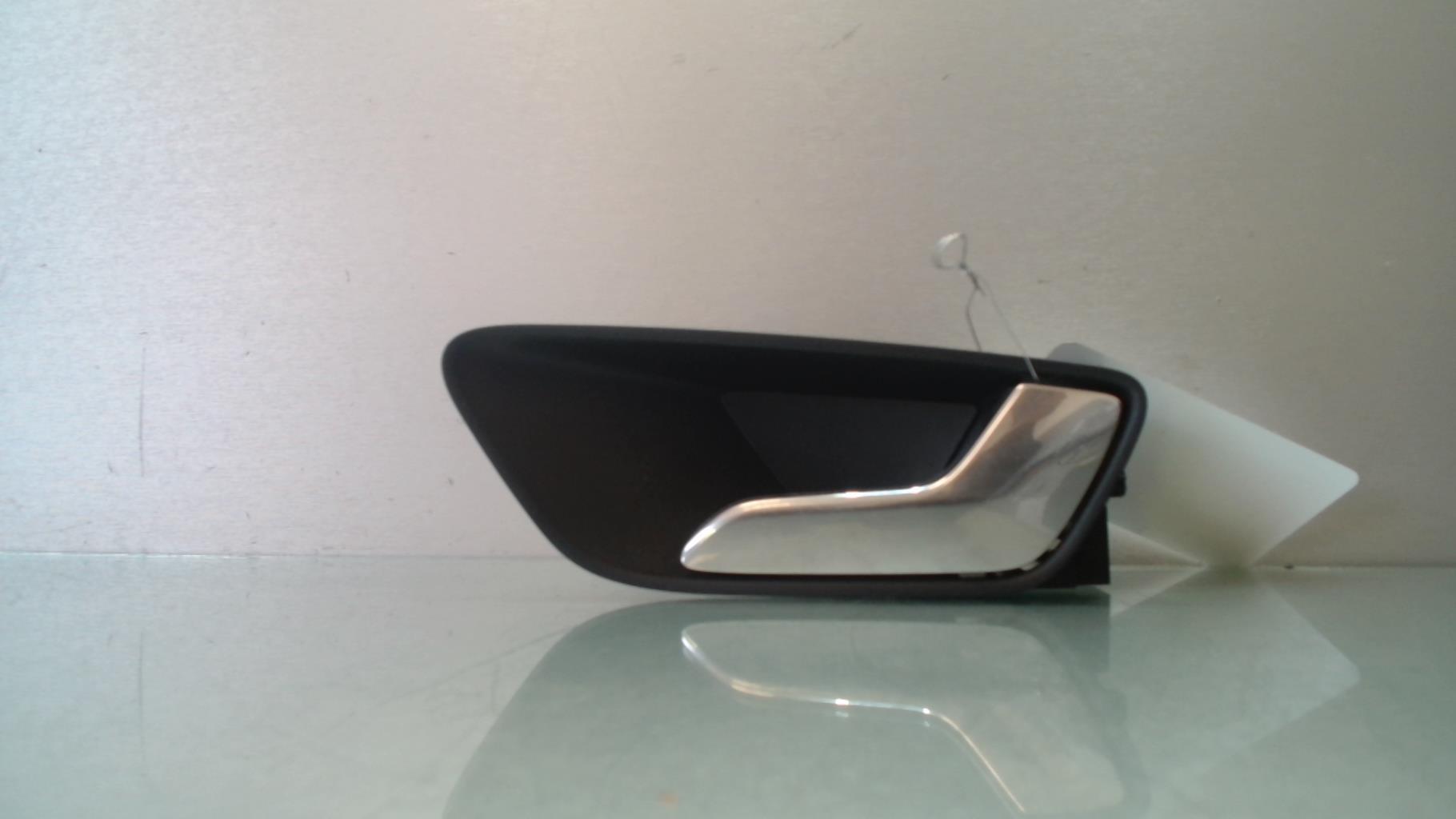 Maniglia interna posteriore destra FORD FIESTA 7 PHASE 1 Gasolina - 1