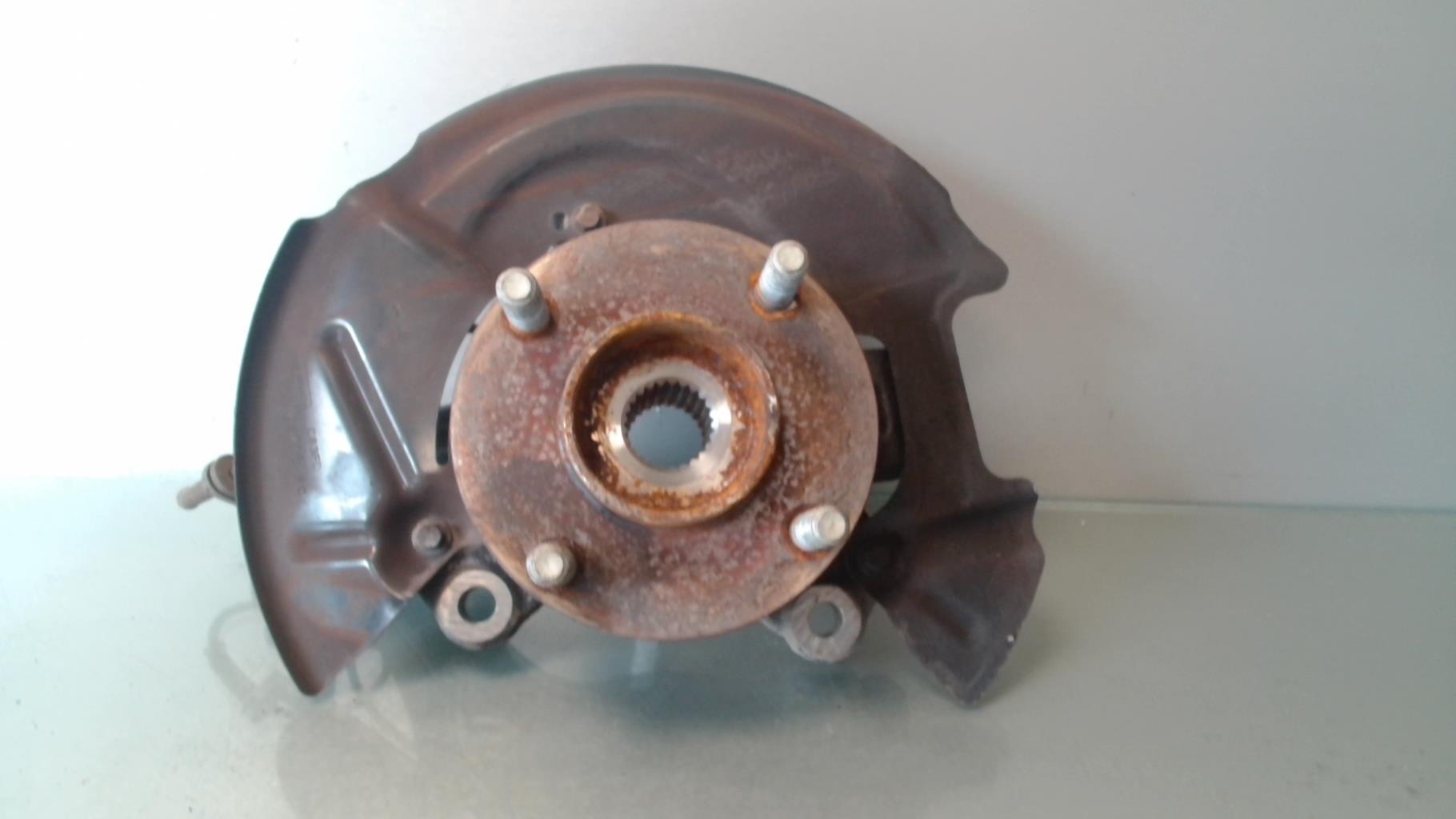 Mozzo anteriore sinistro FORD FIESTA 7 PHASE 1 Gasolina - 1
