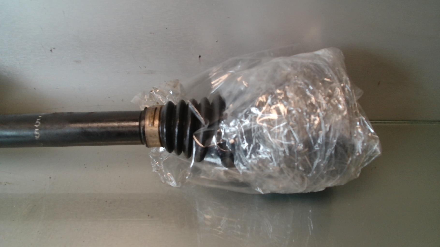 Giunto cardanico albero di trasmissione sinistro AUDI A1 1 PHASE 1 Gasolina - 1