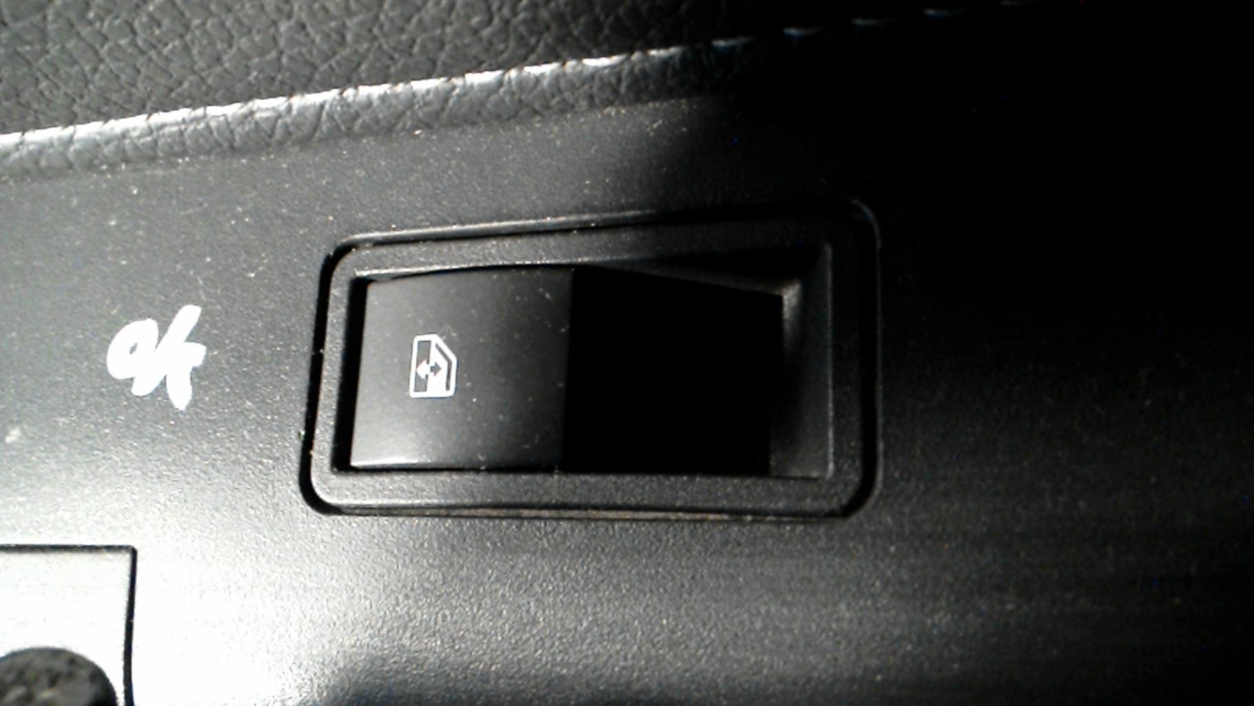 Interruttore lavacristalli posteriore sinistro OPEL ZAFIRA B PHASE 1 Diésel - 1