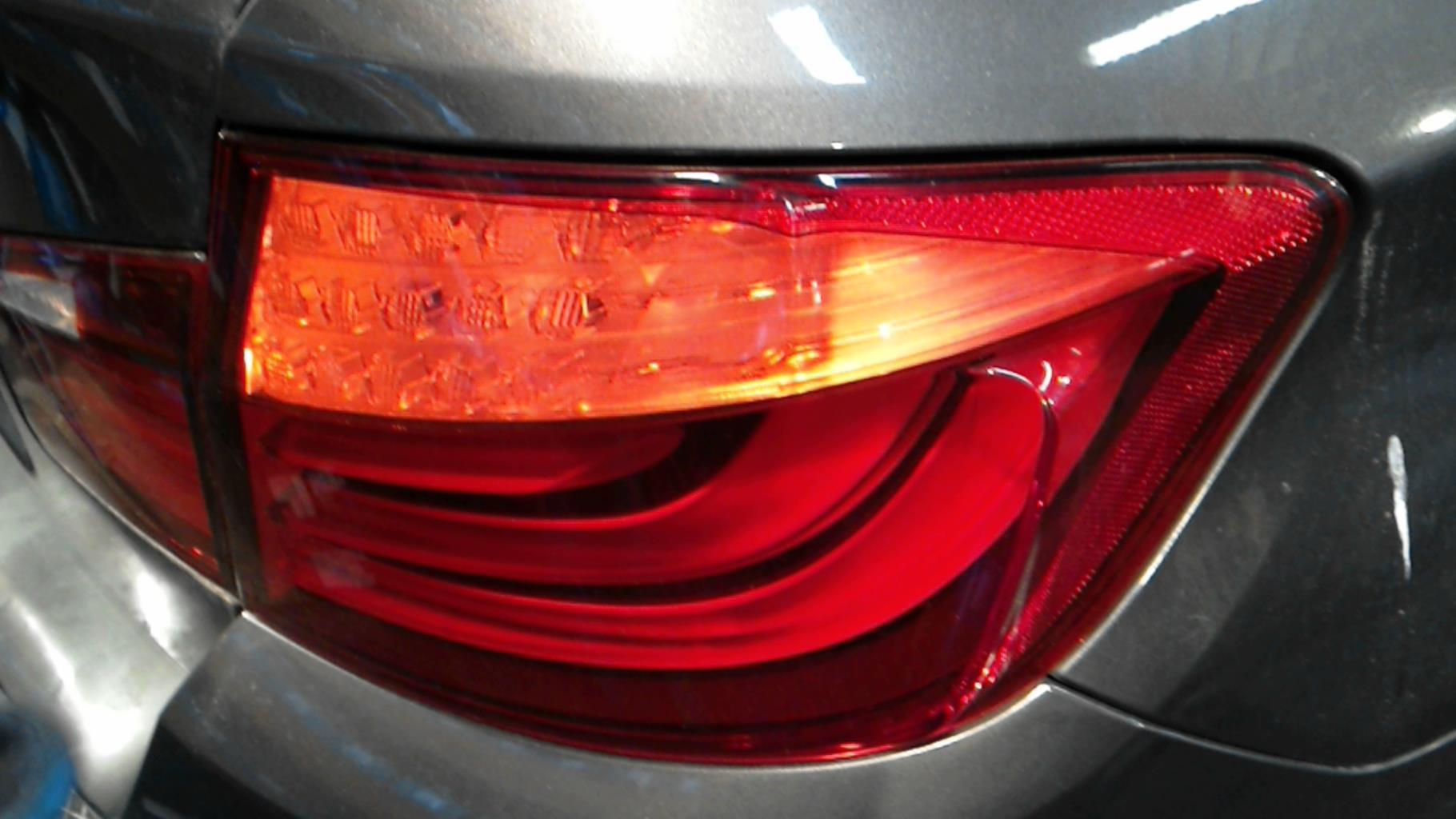 Fanale posteriore principale destro (luci) BMW SERIE 5 F10 PHASE 1 Diésel - 1