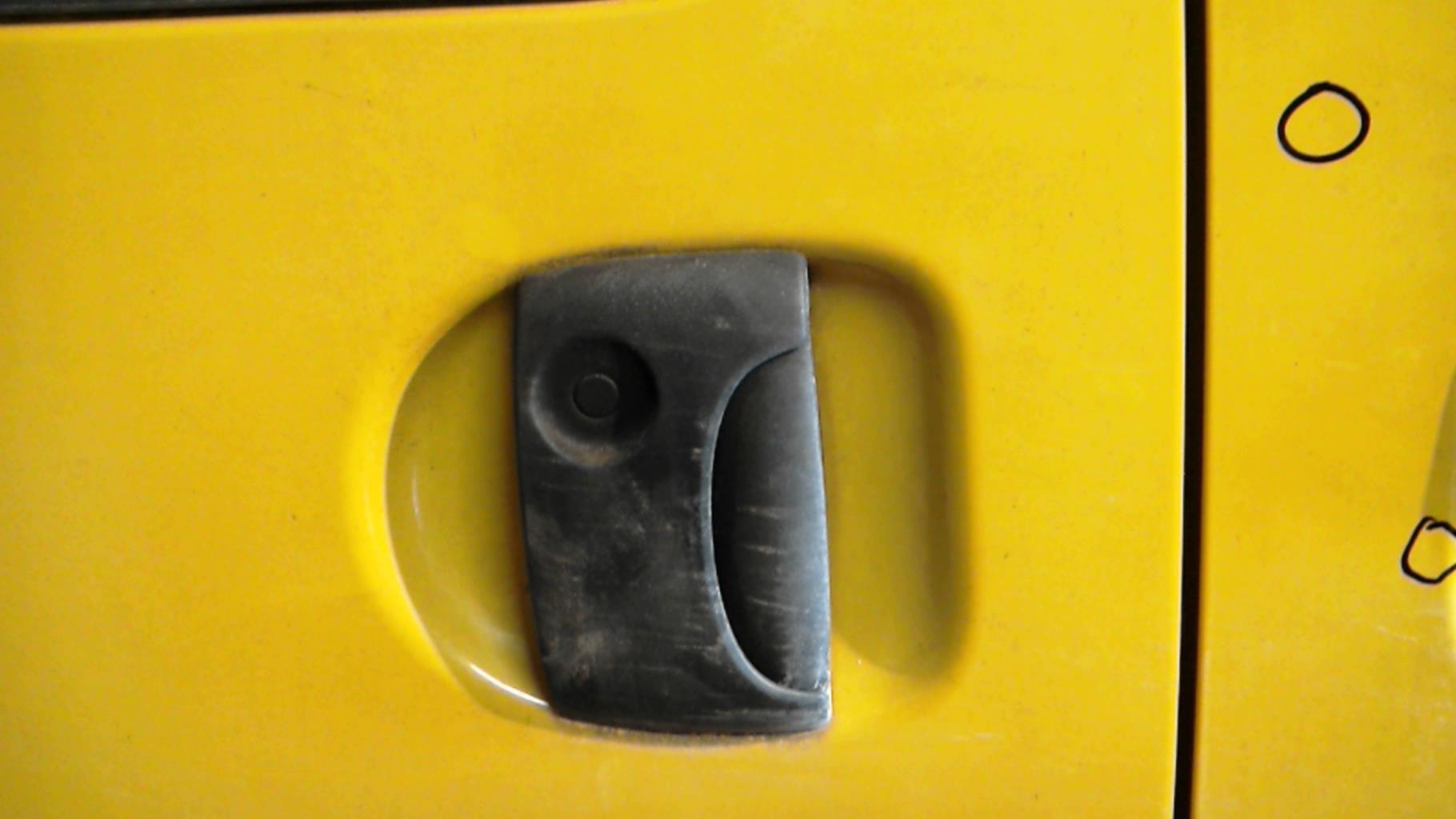 Maniglia porta laterale destra RENAULT KANGOO 1 PHASE 1 Gasolina - 1