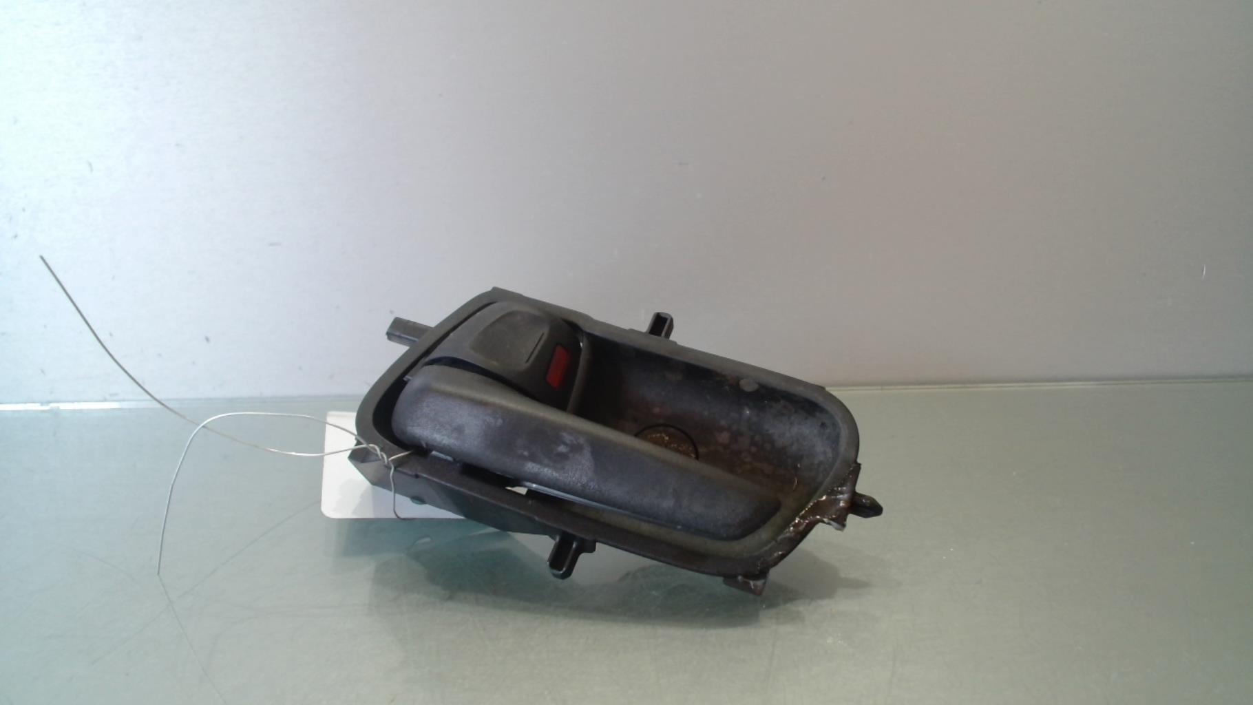 Maniglia interna anteriore sinistra TOYOTA YARIS 4 Gasolina/Híbrido - 1